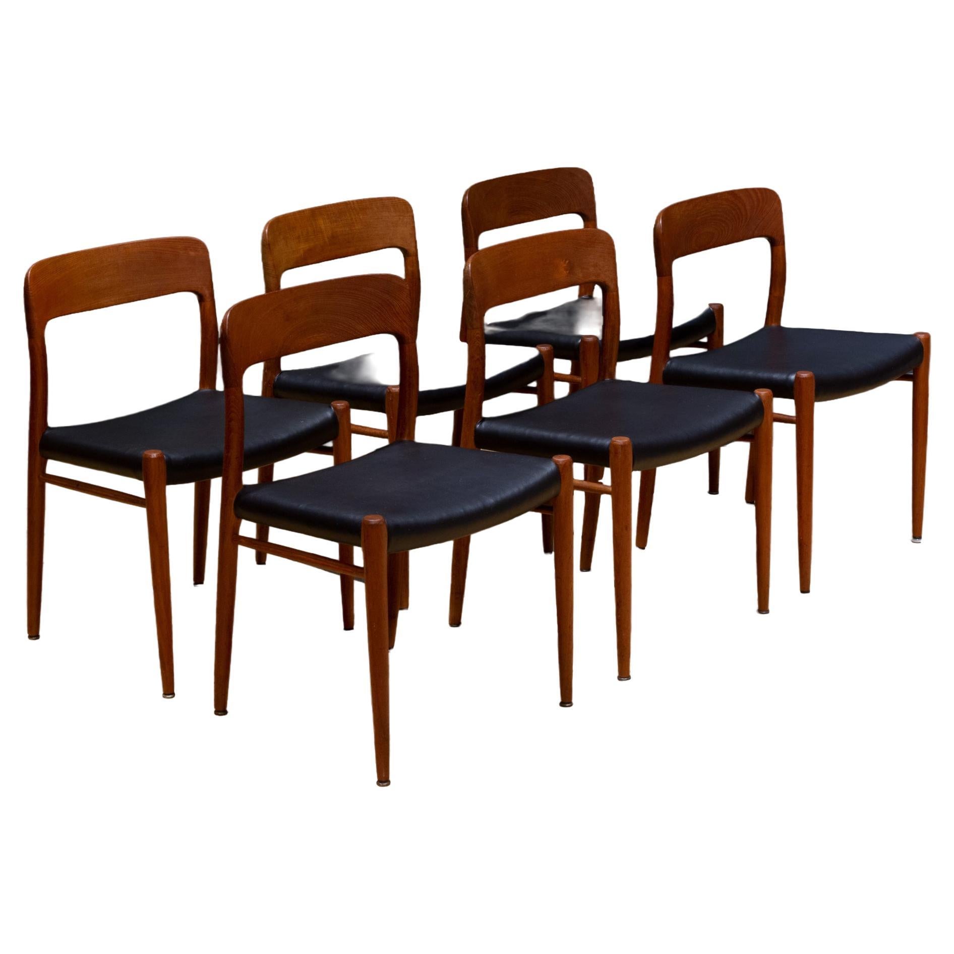 Set of 6 Mid-century J.L. Moller Model #75 Solid Teak Dining Chairs c.1960 For Sale