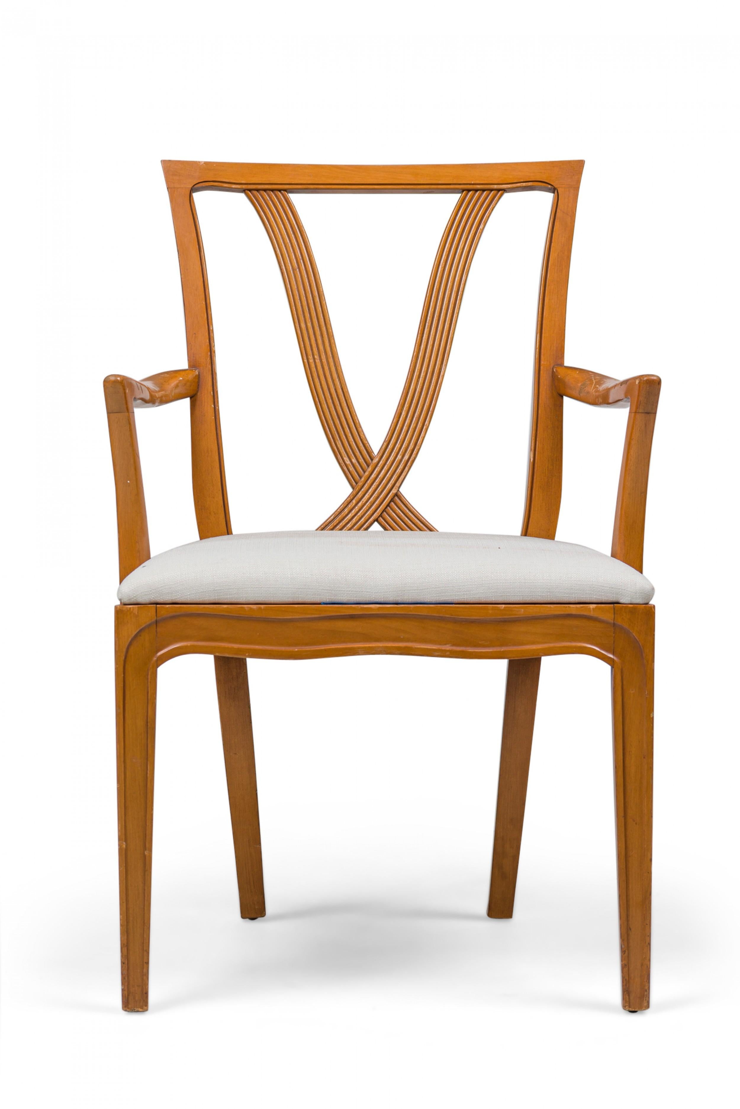 SET aus 6 amerikanischen Mid-Century (1950er Jahre) Esszimmerstühlen (2 Sessel und 4 Beistellstühle) mit geschnitzten Ahornrahmen, quadratischer Rückenlehne mit geriffeltem \