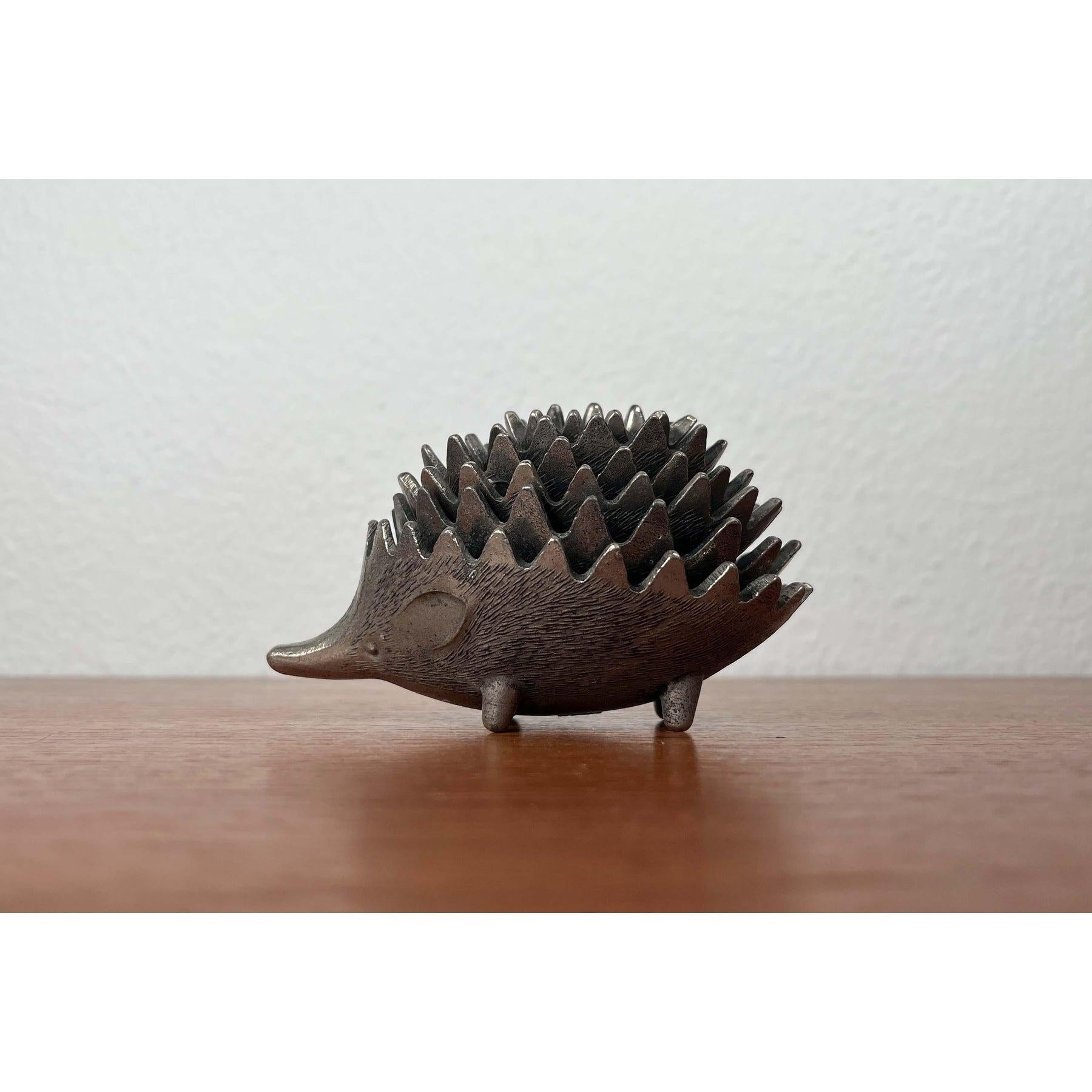 Set of 6 Mid-Century Metal Hedgehog Stacking Ashtray from the Ussr, 1960s For Sale 1