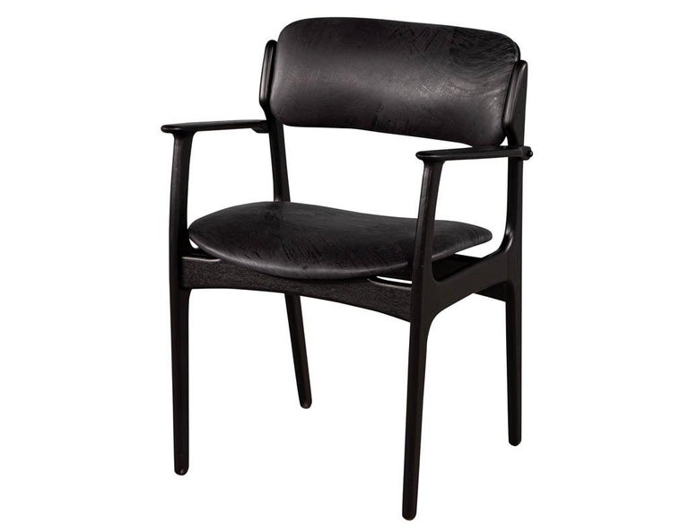 American Set of 6 Mid-Century Modern Black Leather Dining Chairs For Sale