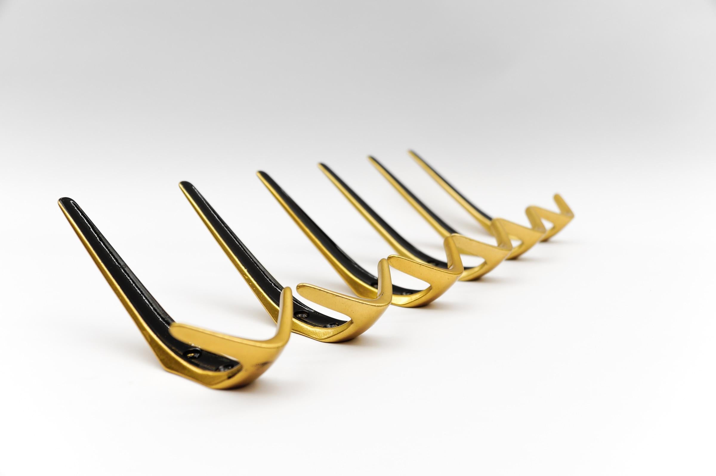 Set of 6 Mid-Century Modern Brass Wall Hooks, Austria, 1960s For Sale 1