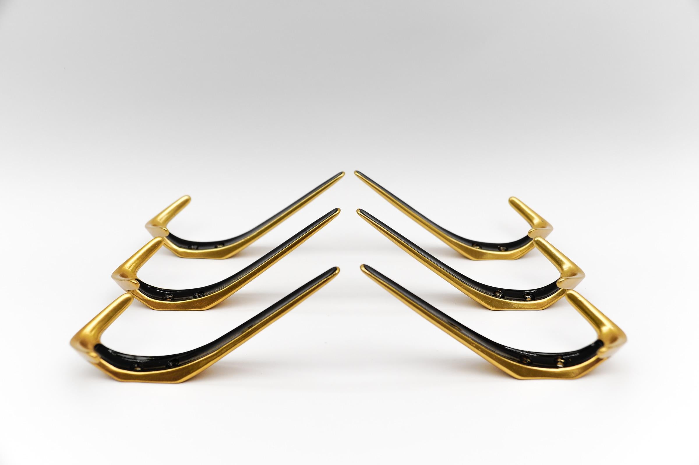 Set of 6 Mid-Century Modern Brass Wall Hooks, Austria, 1960s For Sale 2