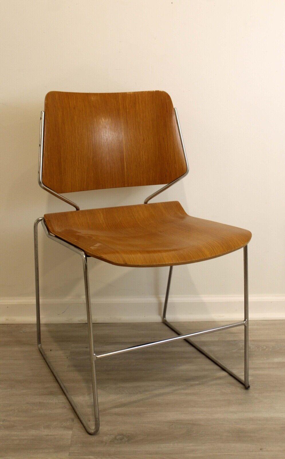 Le Shoppe Too presents a set of 6 stackable bentwood and chrome chairs. In good vintage condition. Dimensions: 20