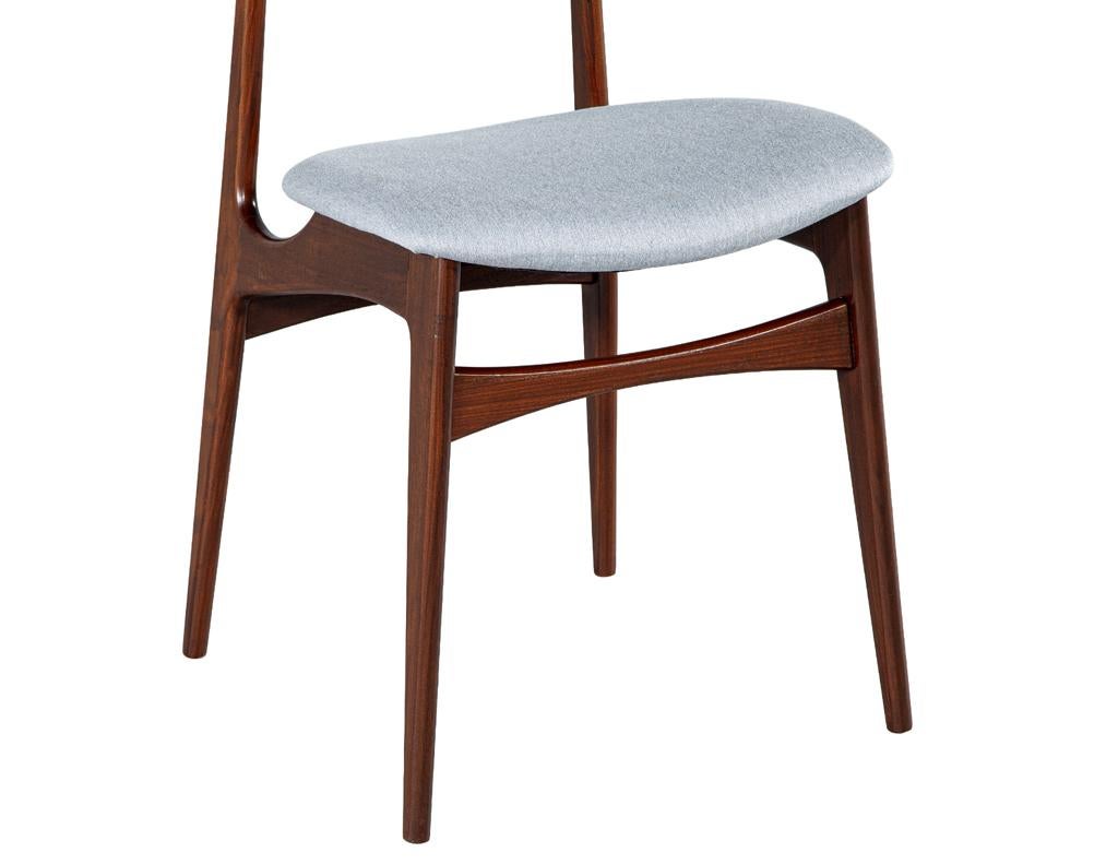Set of 6 Mid-Century Modern Dining Chairs, Hans J. Wegner Style, 1960’s For Sale 9