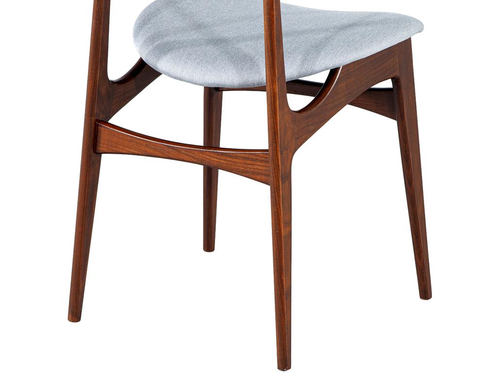 Set of 6 Mid-Century Modern Dining Chairs, Hans J. Wegner Style, 1960’s For Sale 10
