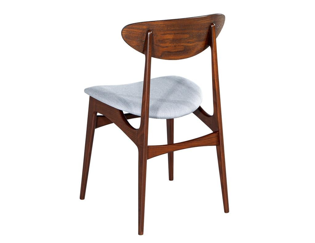 Set of 6 Mid-Century Modern Dining Chairs, Hans J. Wegner Style, 1960’s For Sale 11