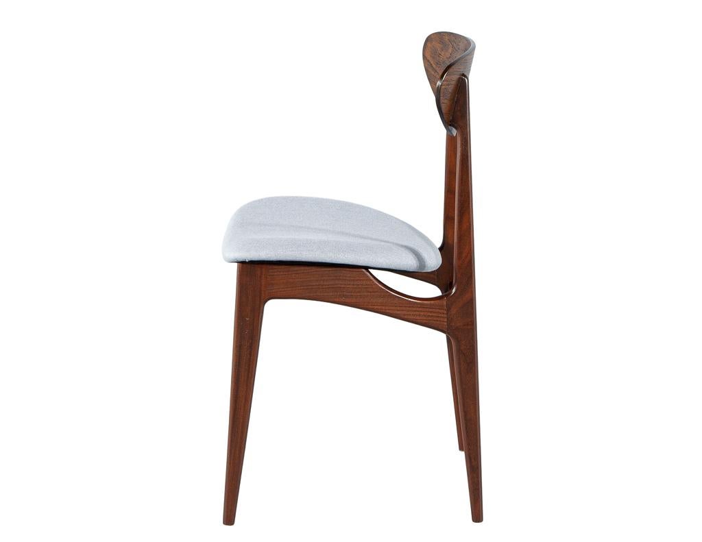 Set of 6 Mid-Century Modern Dining Chairs, Hans J. Wegner Style, 1960’s For Sale 1