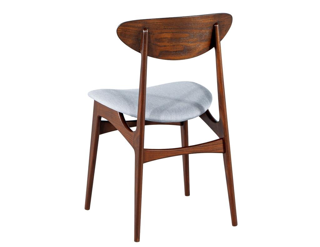 Set of 6 Mid-Century Modern Dining Chairs, Hans J. Wegner Style, 1960’s For Sale 2