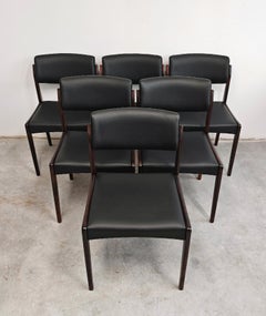 Set of 6 Mid Century Modern Dining Chairs in rosewood and leather by Bramin