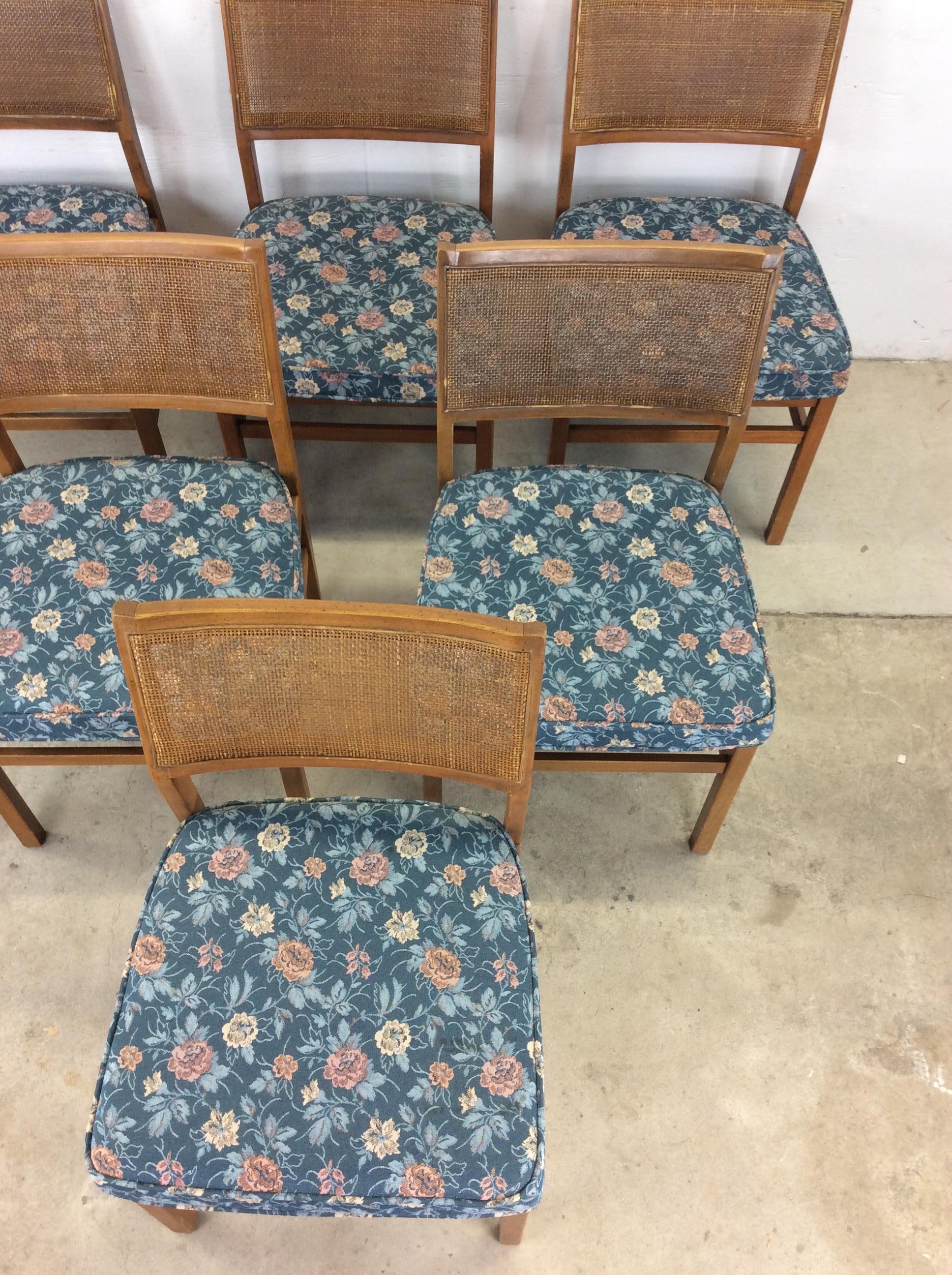 20ième siècle Ensemble de 6 chaises de salle à manger Modernity à dossier canné en vente