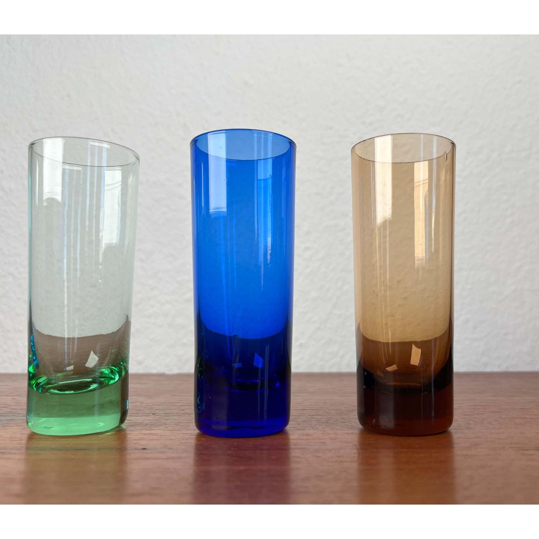 Ensemble de 6 verres à liqueur colorés allemands modernes du milieu du siècle dernier, années 1960 en vente 9