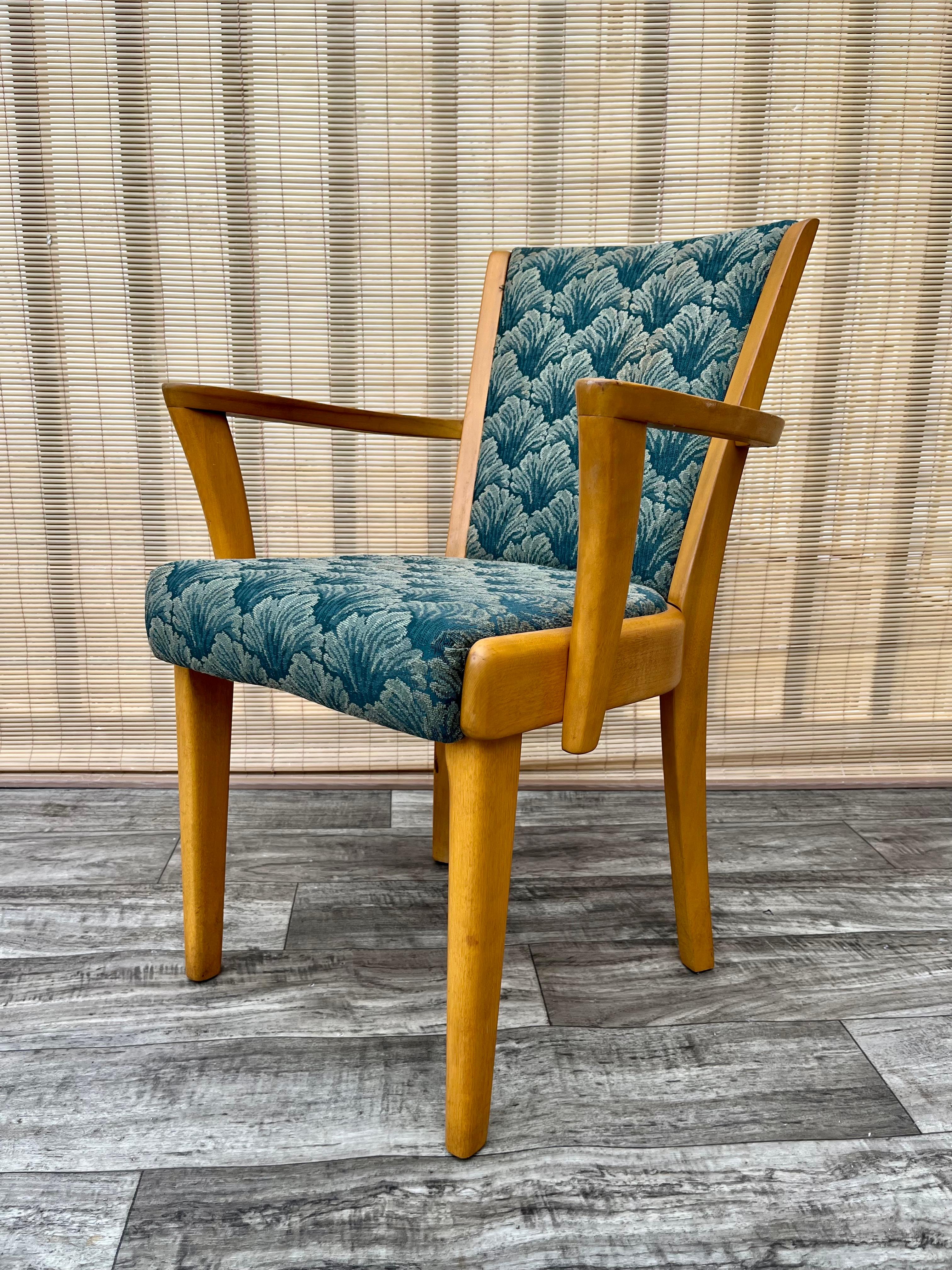 Set of 6 Mid Century Modern Heywood Wakefield Dining Room Chairs. Circa 1960s  For Sale 3
