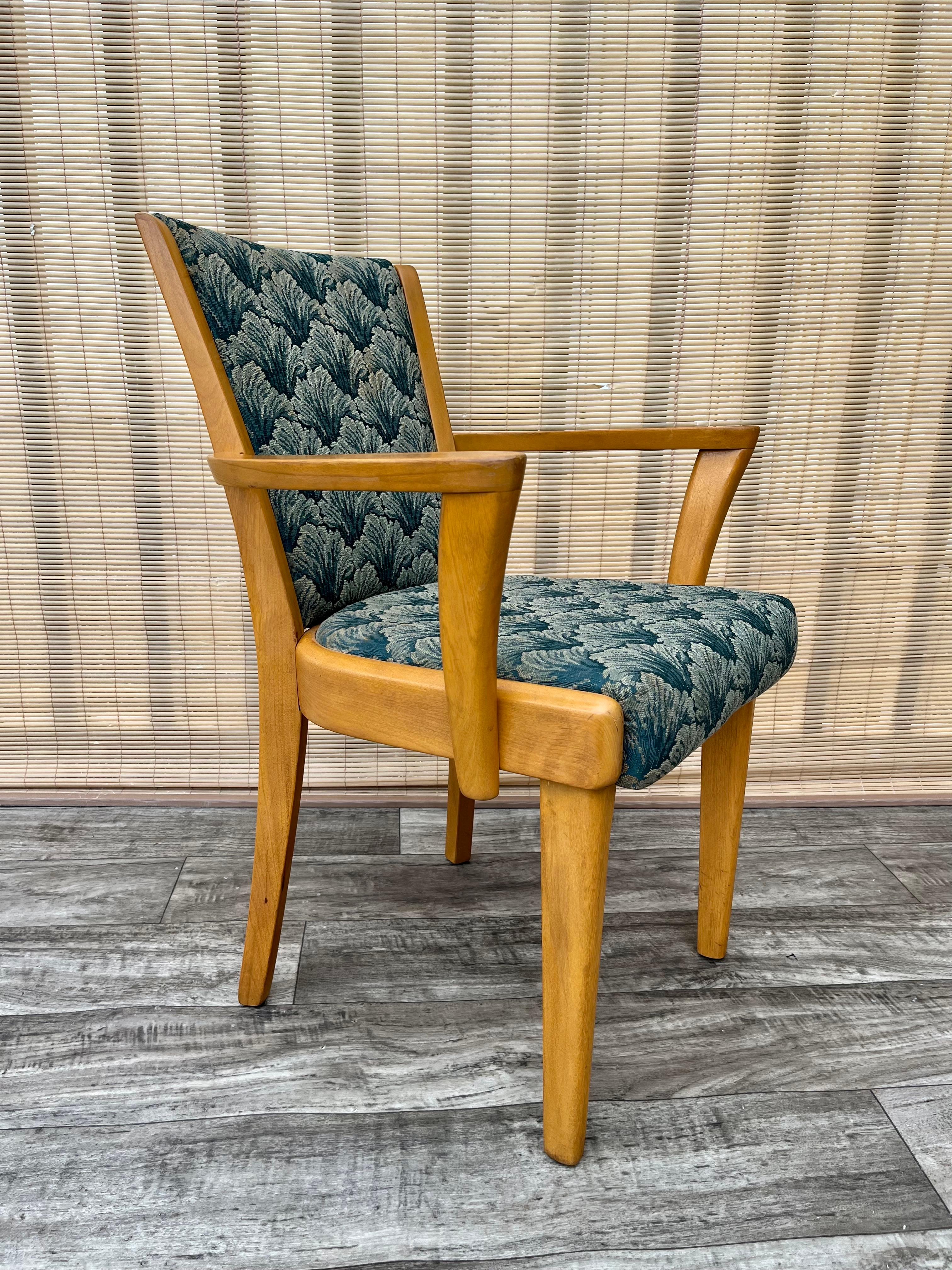 Set of 6 Mid Century Modern Heywood Wakefield Dining Room Chairs. Circa 1960s  For Sale 4