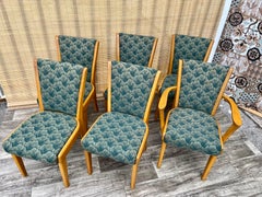 Set of 6 Mid Century Modern Heywood Wakefield Dining Room Chairs. Circa 1960s