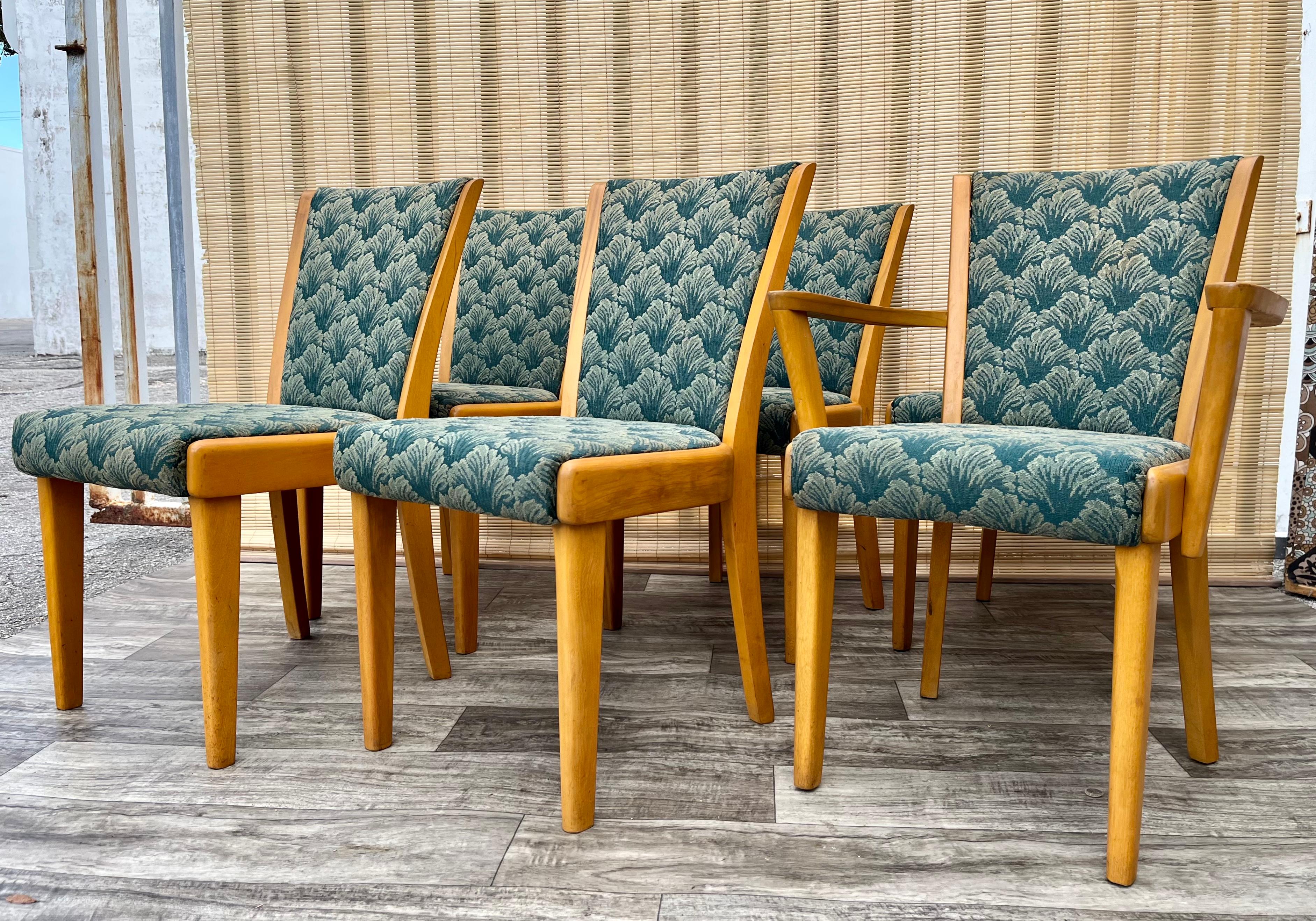 Mid-Century Modern Ensemble de 6 chaises de salle à manger The Moderns MODERNS. Circa 1960s  en vente