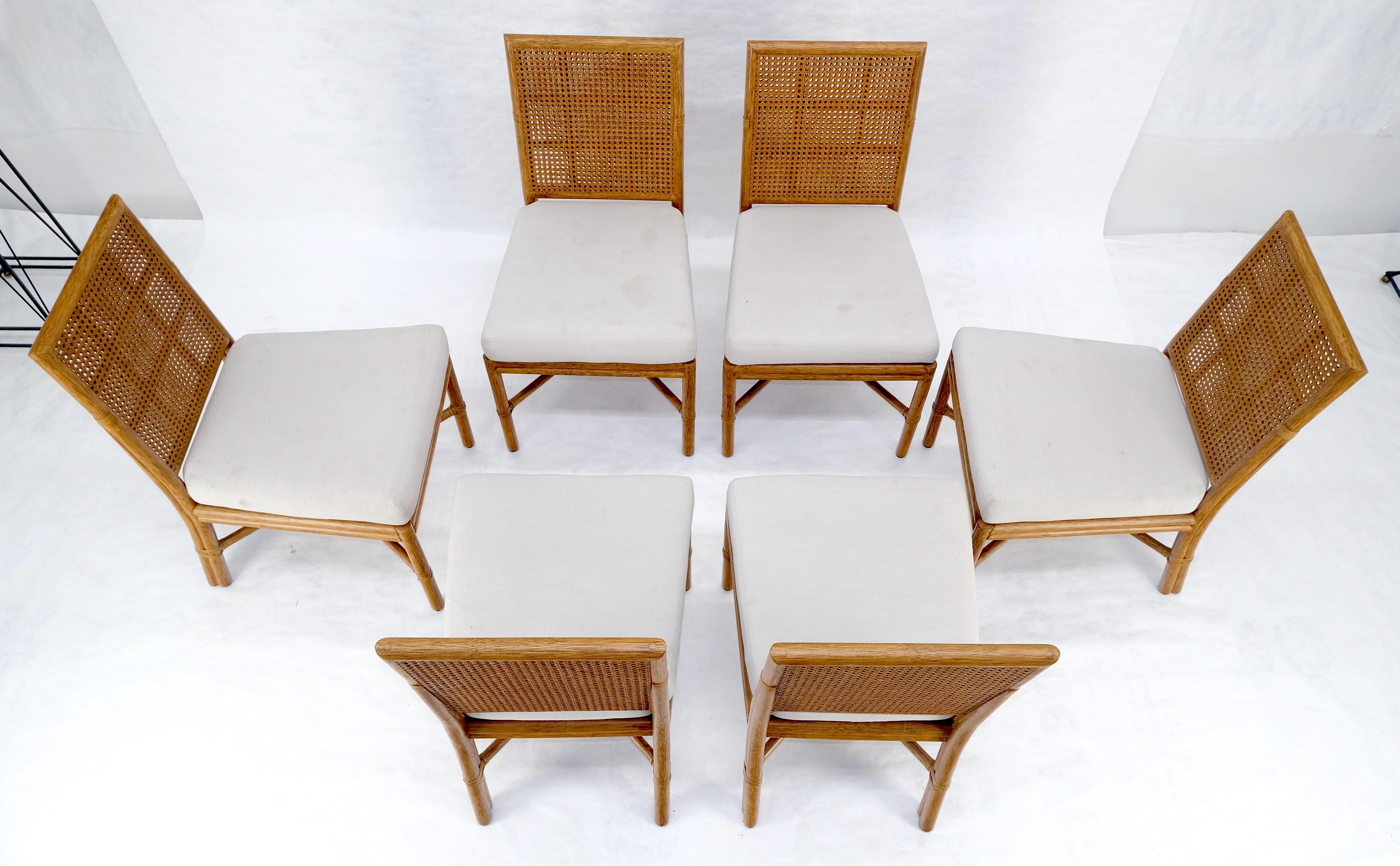 XX secolo Set di 6 sedie da pranzo in rattan McGuire Cane 7 del Mid Century Modern MINT in vendita