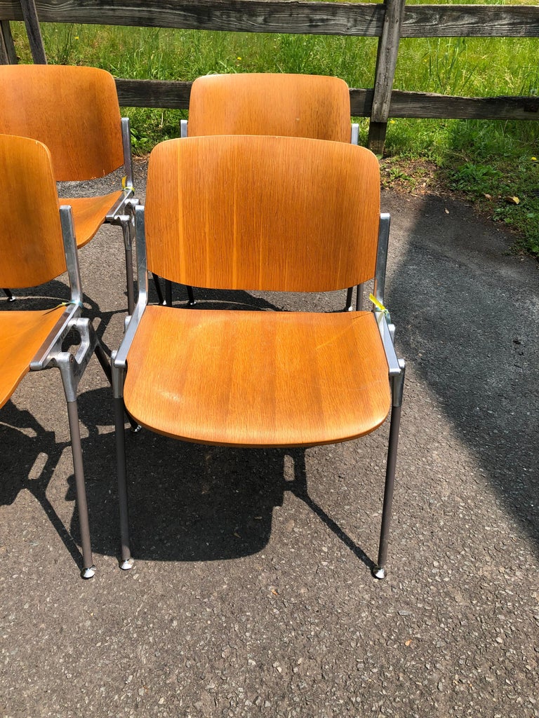 Set of 6 MidCentury Modern Plywood and Steel Schoolhouse Dining Chairs For Sale at 1stDibs