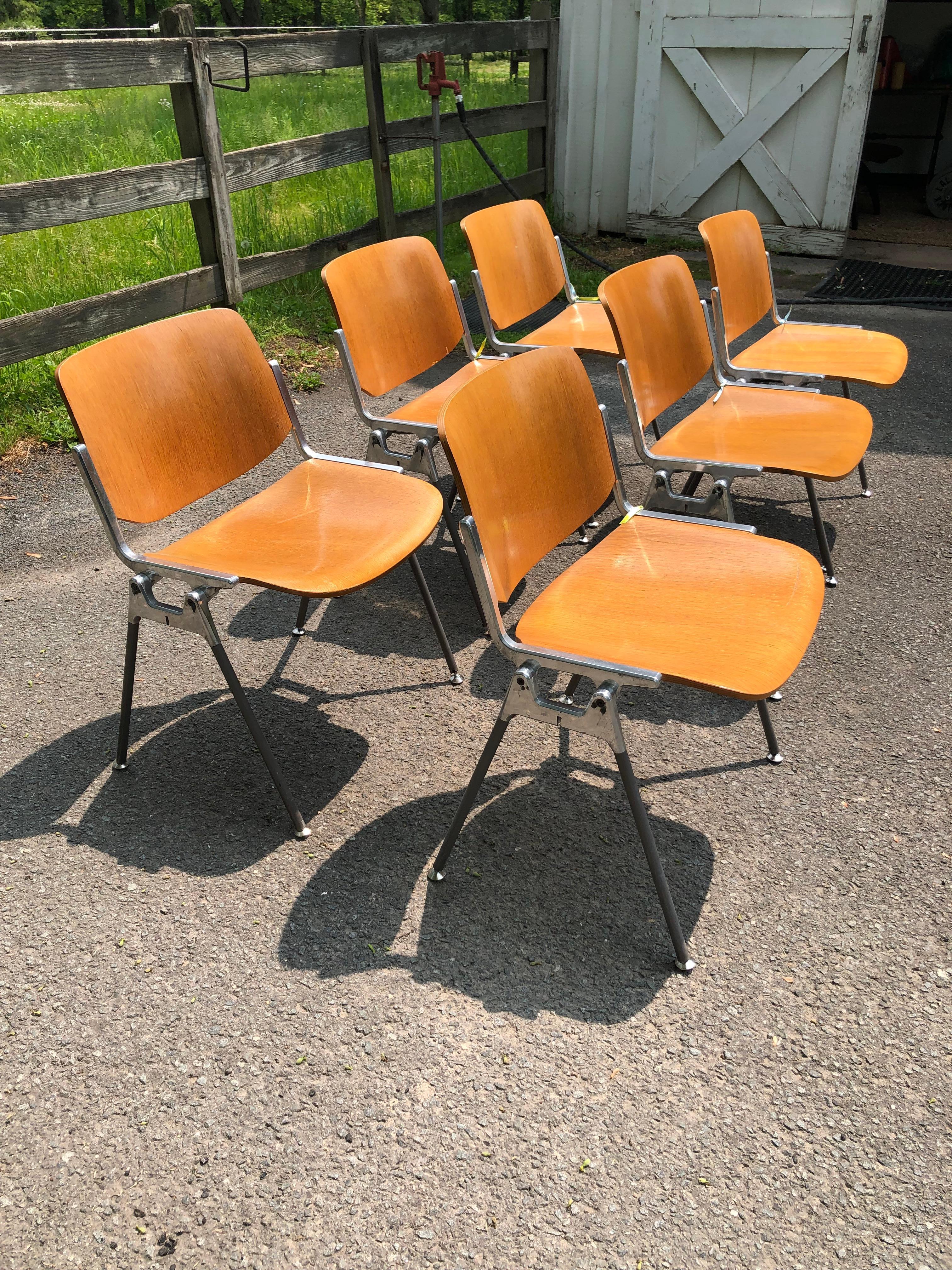  Set of 6 Mid-Century Modern Plywood & Steel Schoolhouse Dining Chairs 1