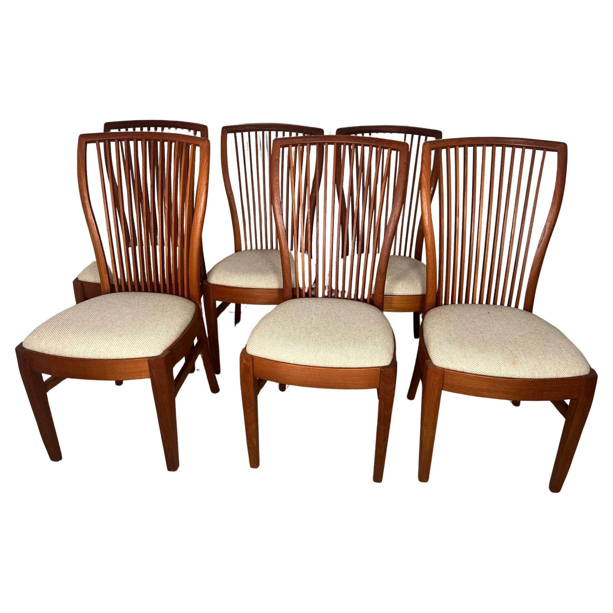 Set Of 6 Mid Century Modern Teak Dining Chairs By Sun Cabinet For Sale