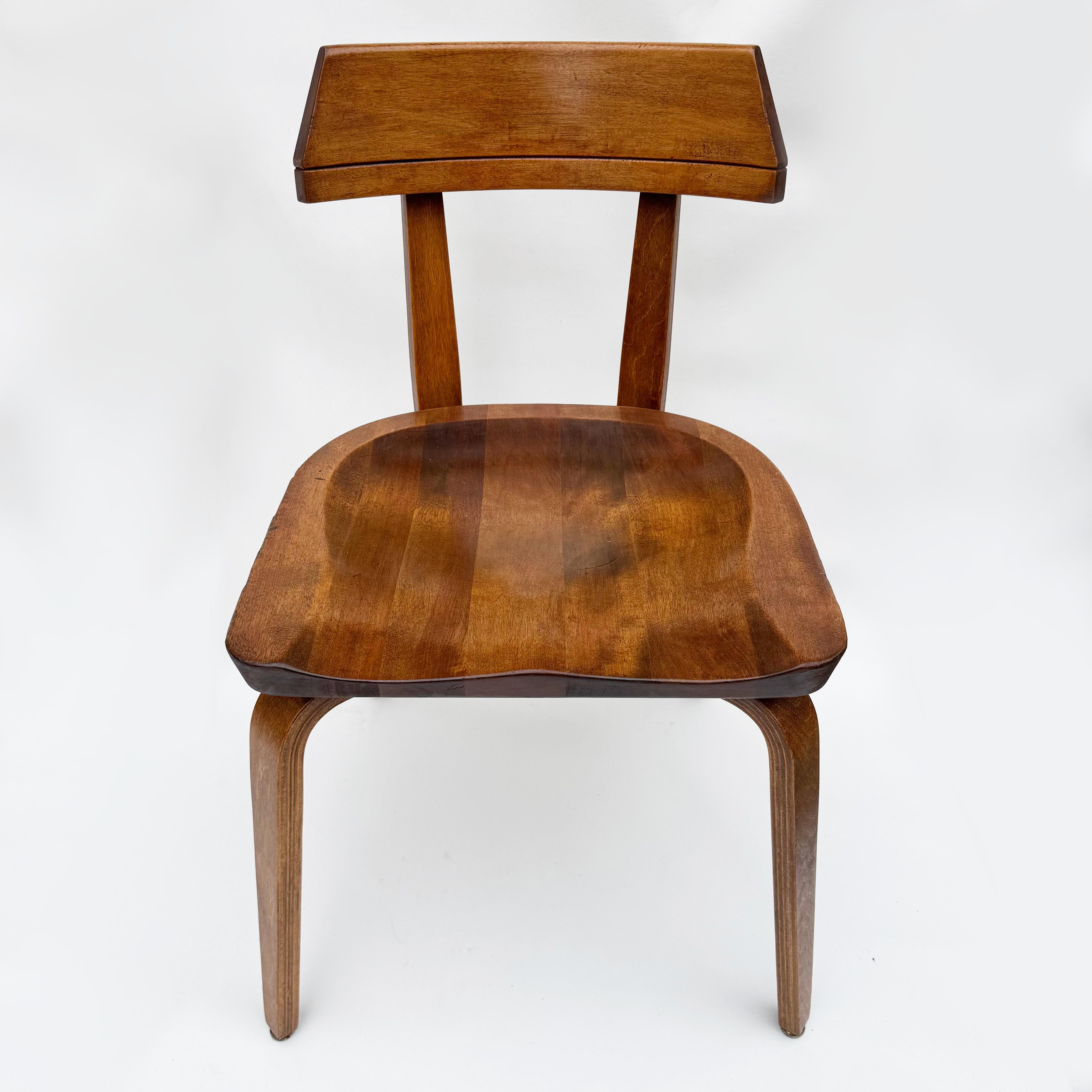 Set of 6 Mid-Century Modern W199 Bent-Wood Chairs by Walter Gropius for Thonet For Sale 5