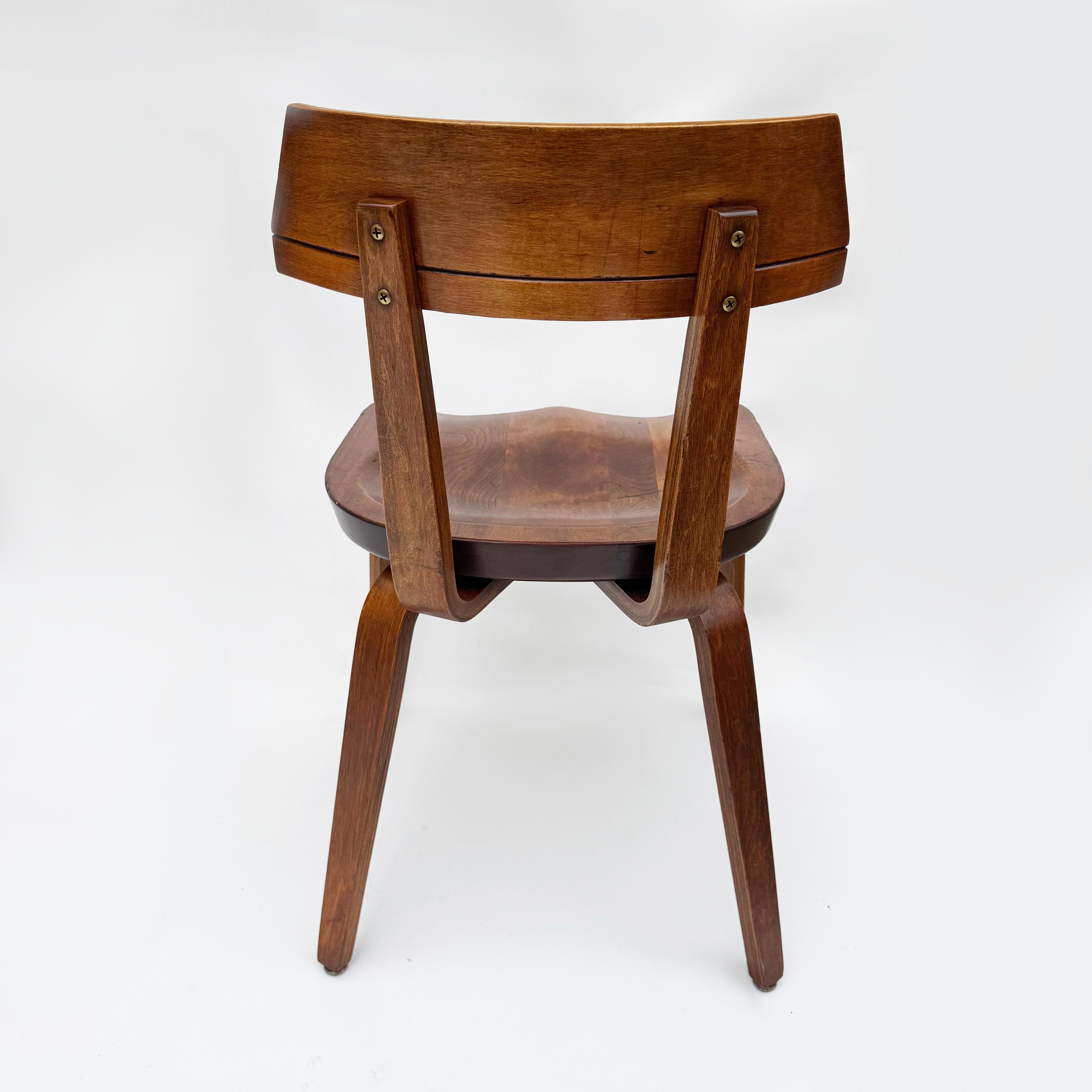 Set of 6 Mid-Century Modern W199 Bent-Wood Chairs by Walter Gropius for Thonet For Sale 9