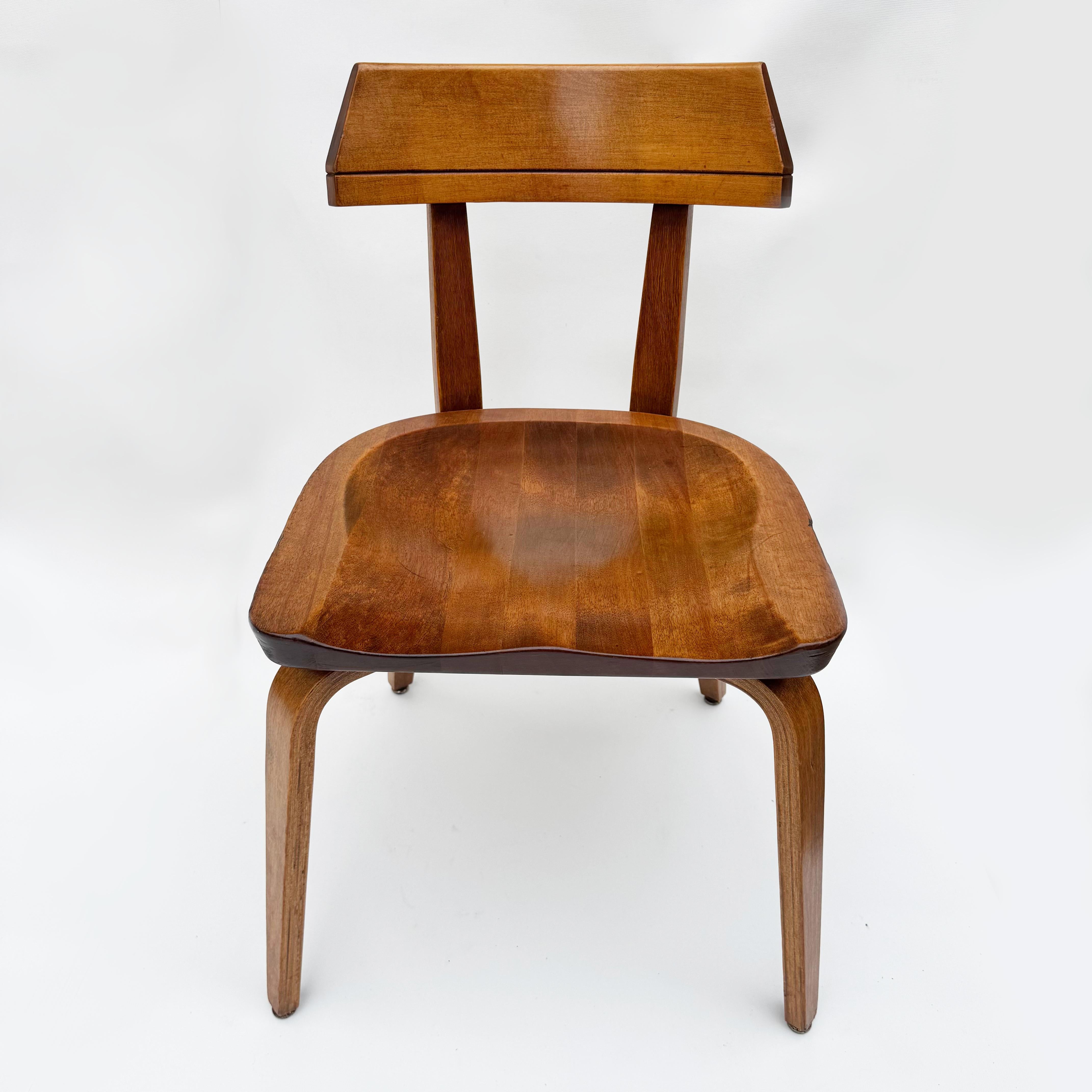 Set of 6 Mid-Century Modern W199 Bent-Wood Chairs by Walter Gropius for Thonet For Sale 10