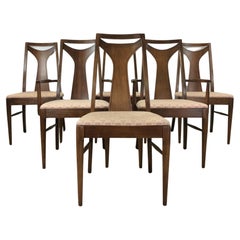 Juego de 6 sillas de comedor modernas de mediados de siglo en nogal con respaldo de madera curvada
