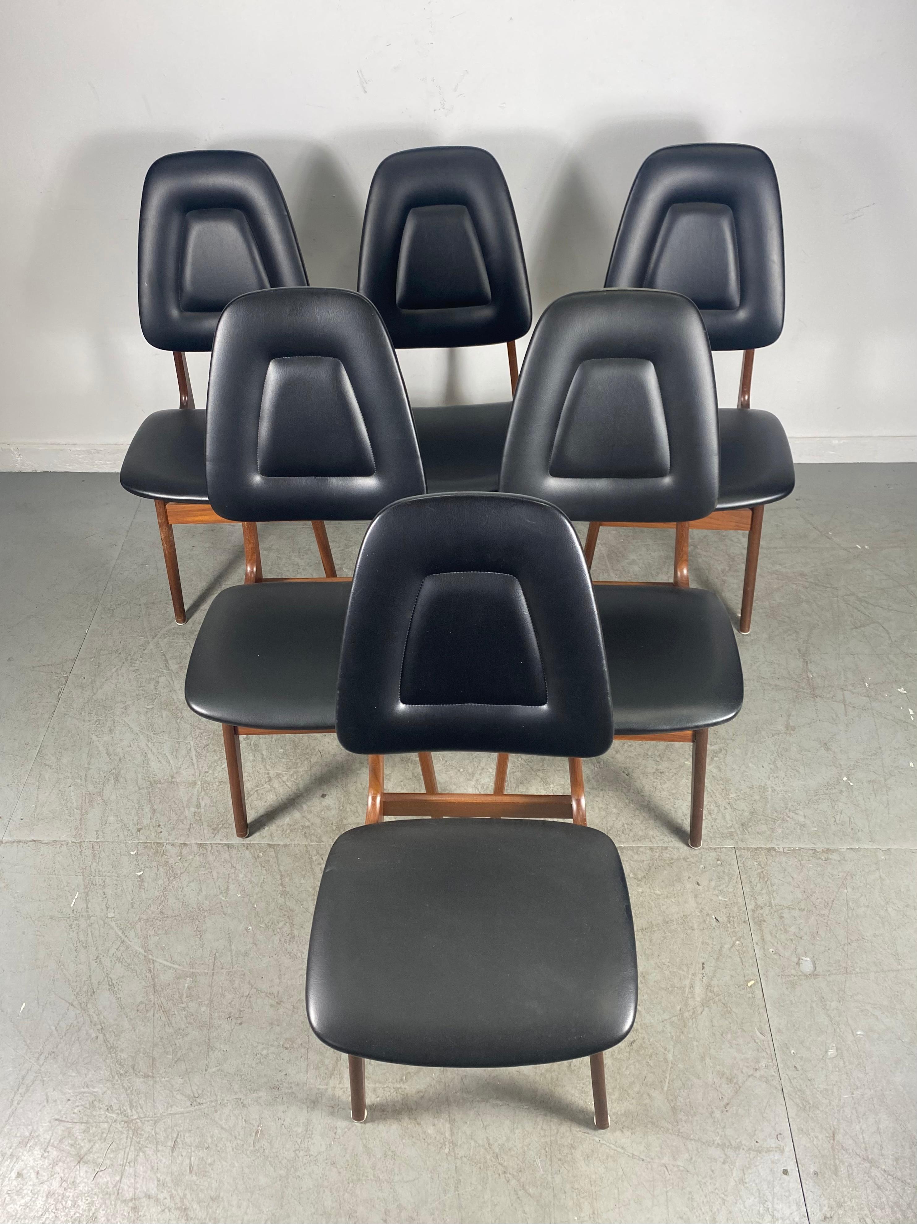 Ensemble de 6 chaises de salle à manger modernistes du milieu du siècle dernier par Brdrene Srheim / Norvège en vente 2