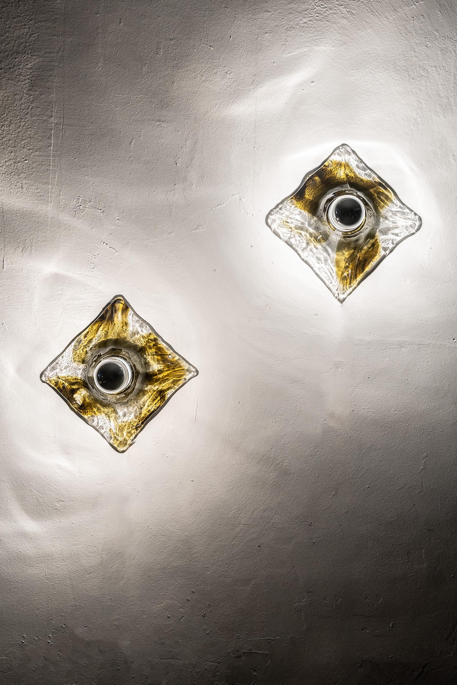 Juego de 6 apliques de cristal de Murano de mediados de siglo, ámbar-oliva, Italia Años 70 en venta 1