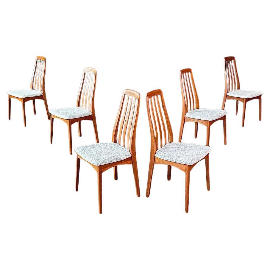 Appena rifinito - Set di 6 sedie da pranzo in teak moderne svedesi del metà secolo in vendita