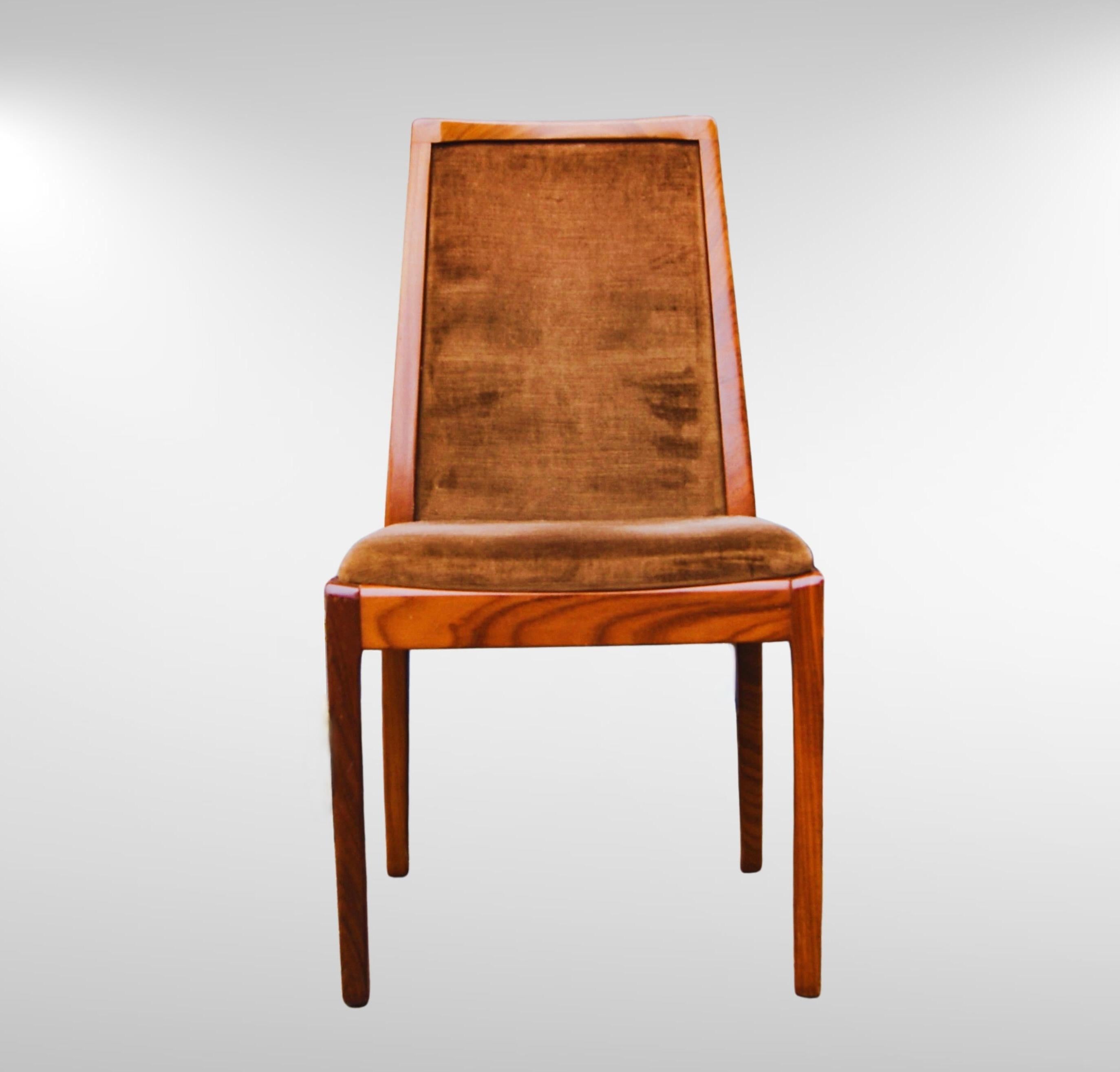 Travail du bois Ensemble de 6 chaises de salle à manger en teck du milieu du siècle par Nathan, 4 chaises Fresco et 2 chaises Carver en vente