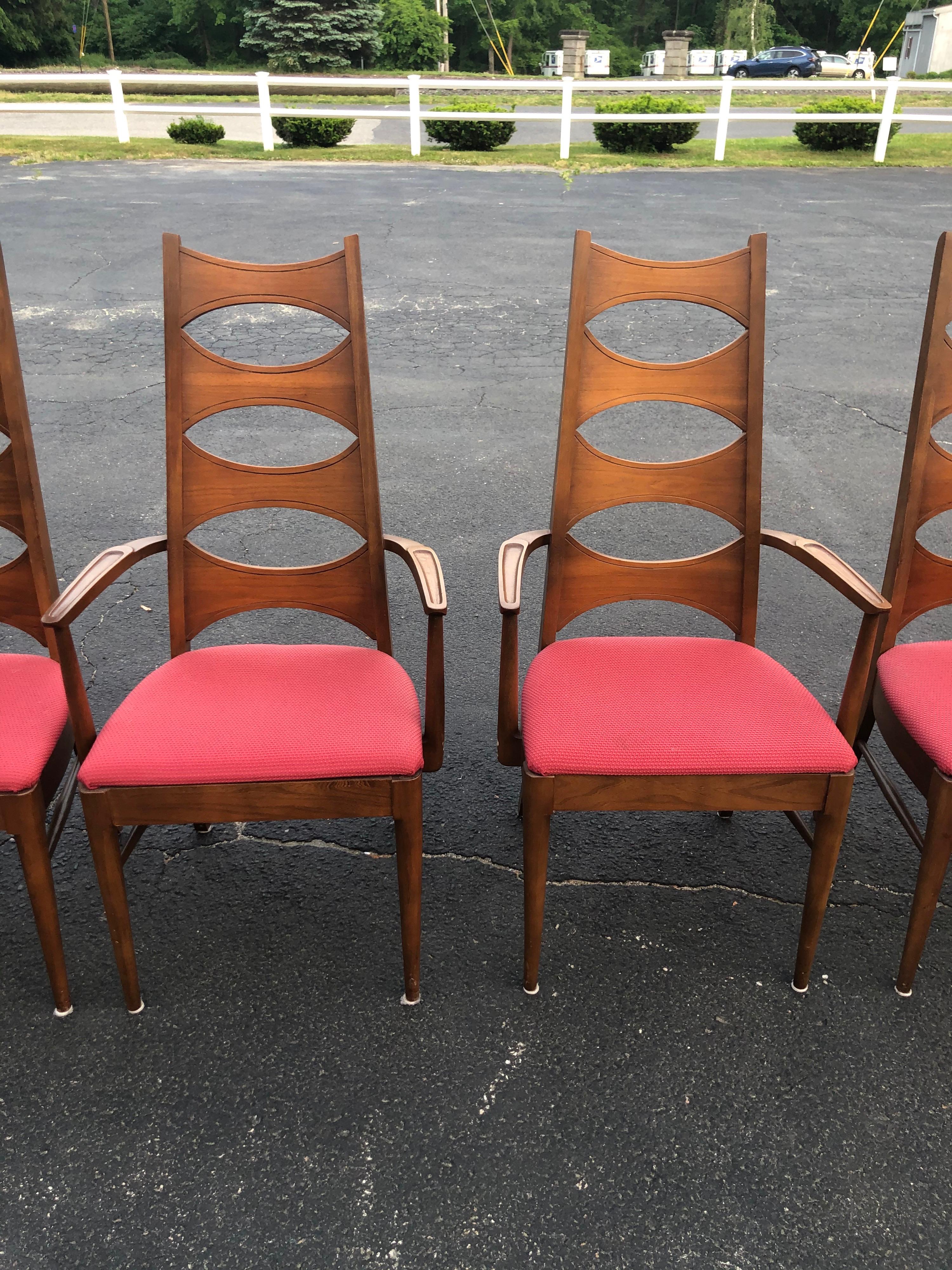 Set of 6 Mid Century Walnut Dining Chairs by Kent Coffey In Good Condition In Redding, CT