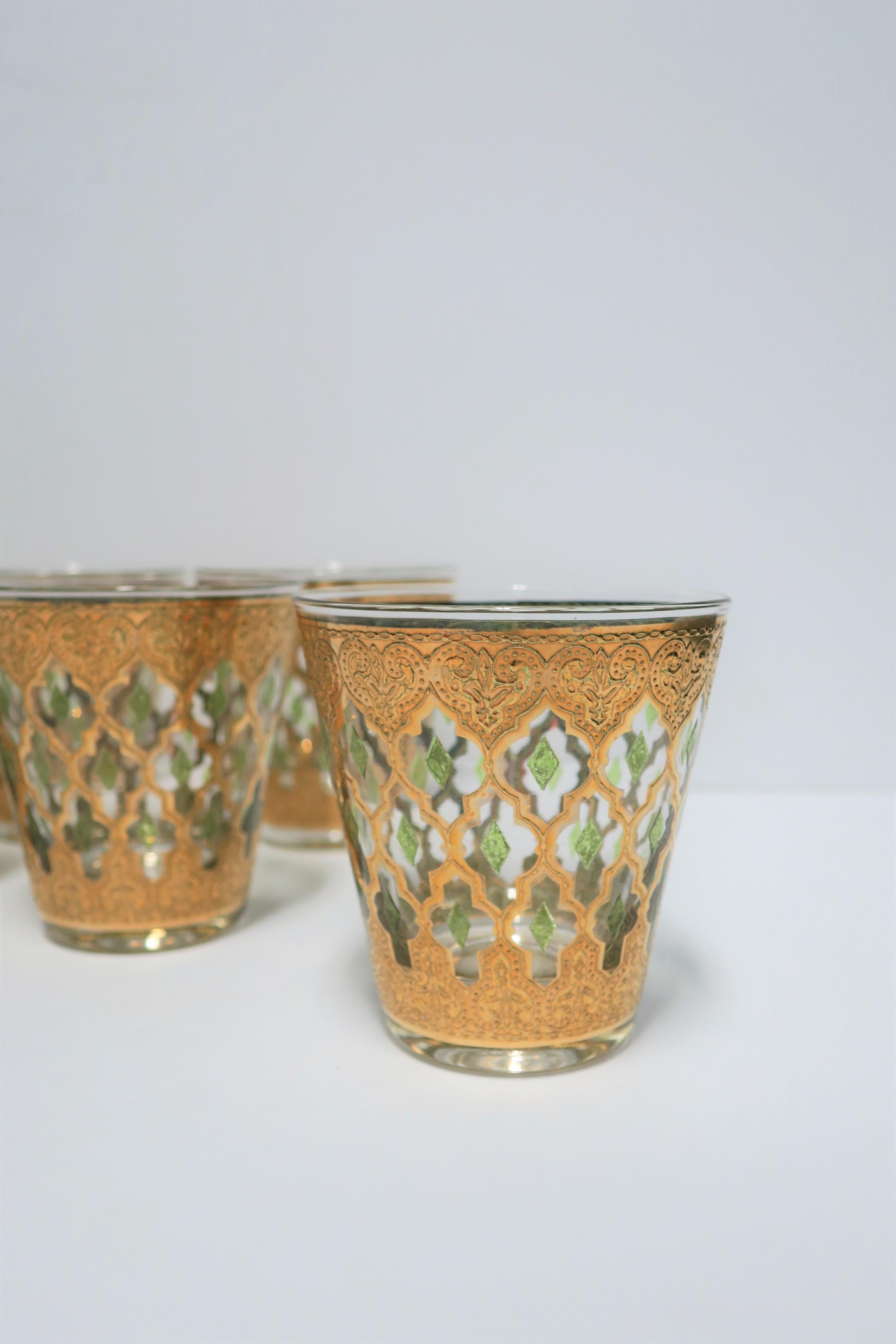 Set of 6 Vintage 22-Karat Gold Rocks Glasses with Moroccan Design 2