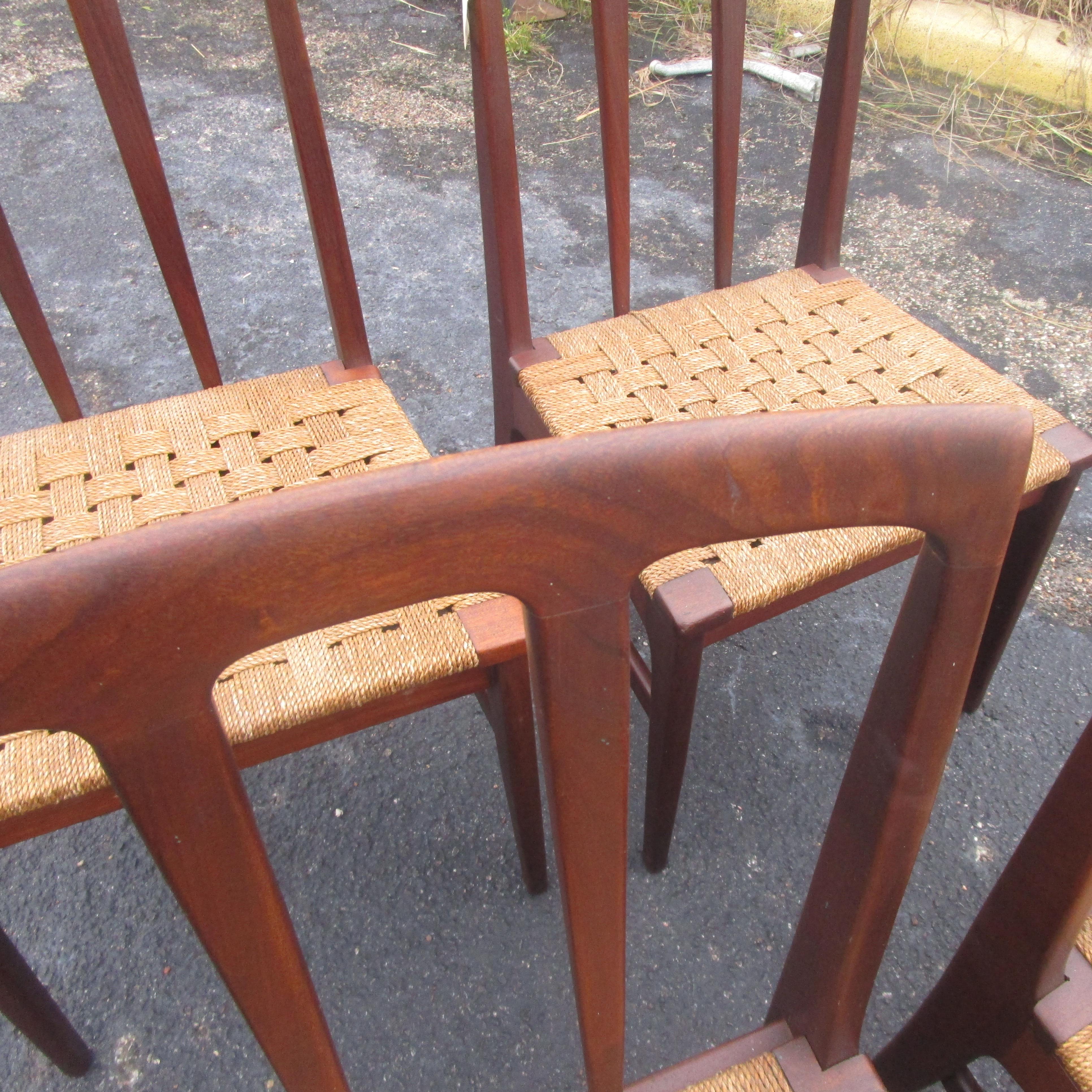 Set of 6 Midcentury Danish Rosewood and Woven Dining Chairs In Good Condition For Sale In Pasadena, TX