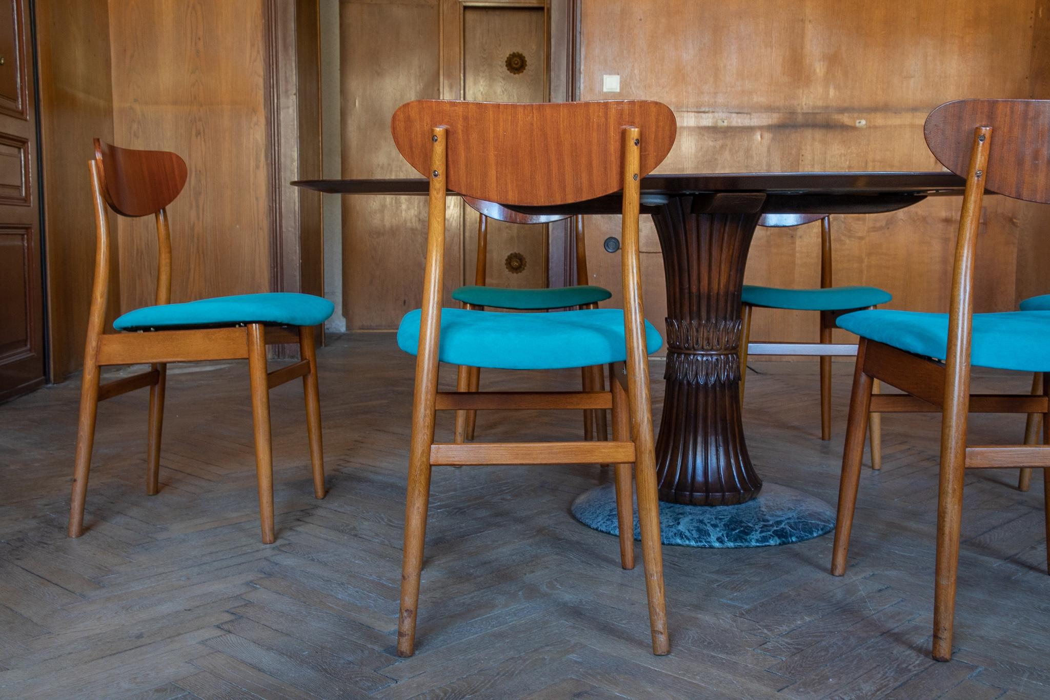 Chaises de salle à manger modernes du milieu du siècle avec tapisserie en velours bleu, ensemble de 6, années 1950 en vente 10