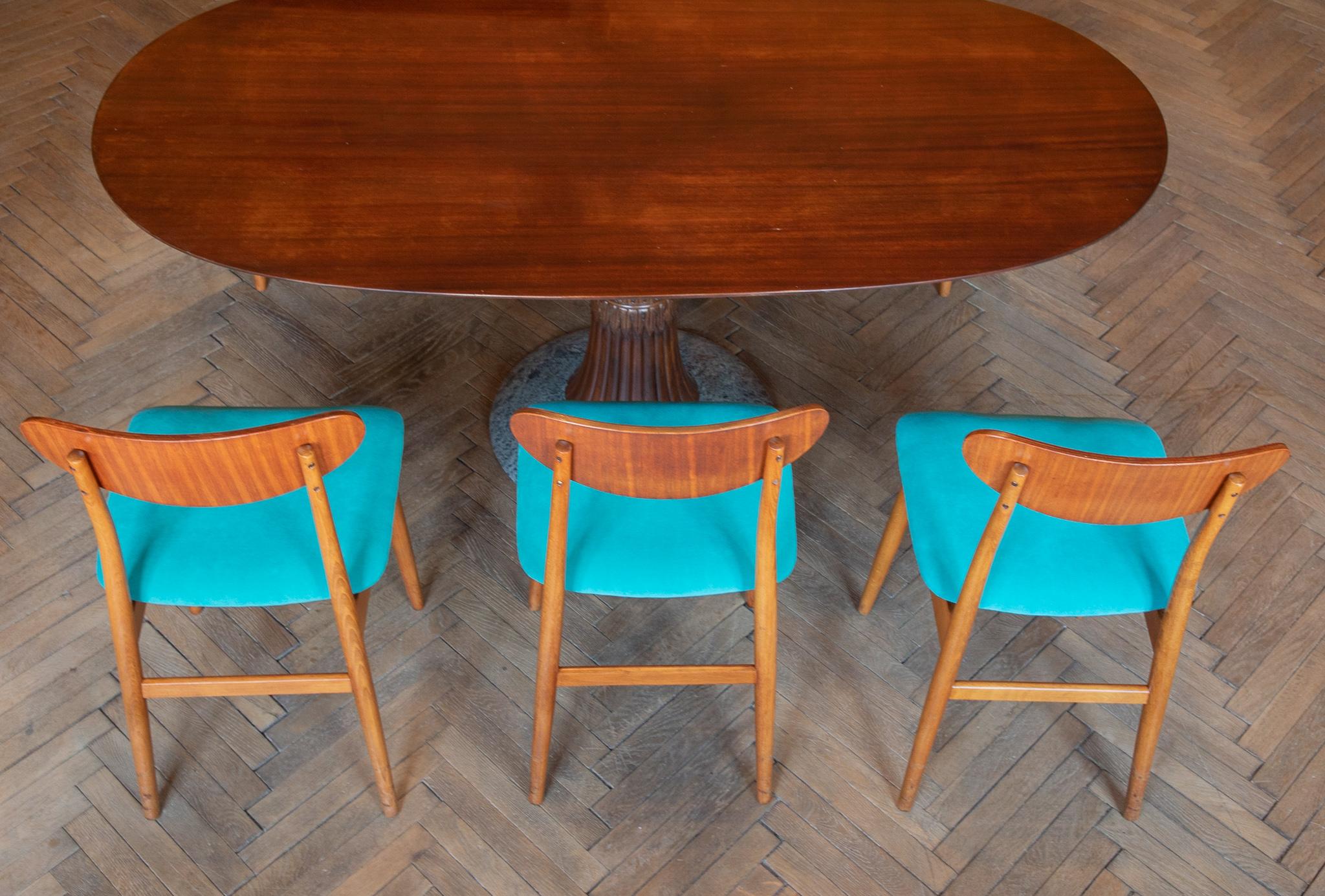 Chaises de salle à manger modernes du milieu du siècle avec tapisserie en velours bleu, ensemble de 6, années 1950 en vente 13