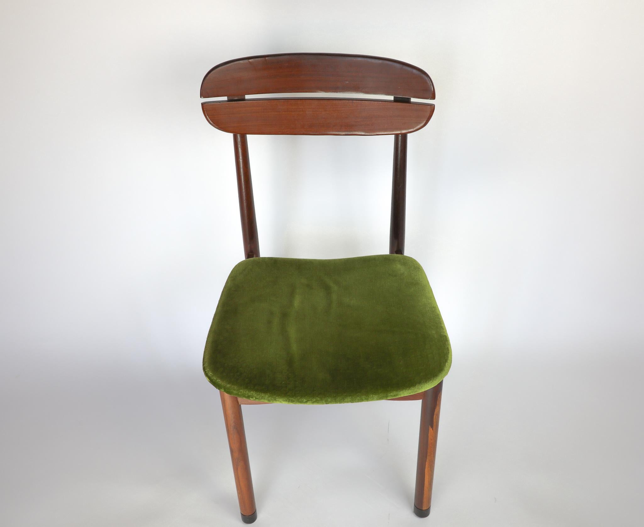 Mid Century Modern Dining Chairs with Green Velvet Upholstery, Set of 6, 1950s In Good Condition For Sale In Vienna, AT