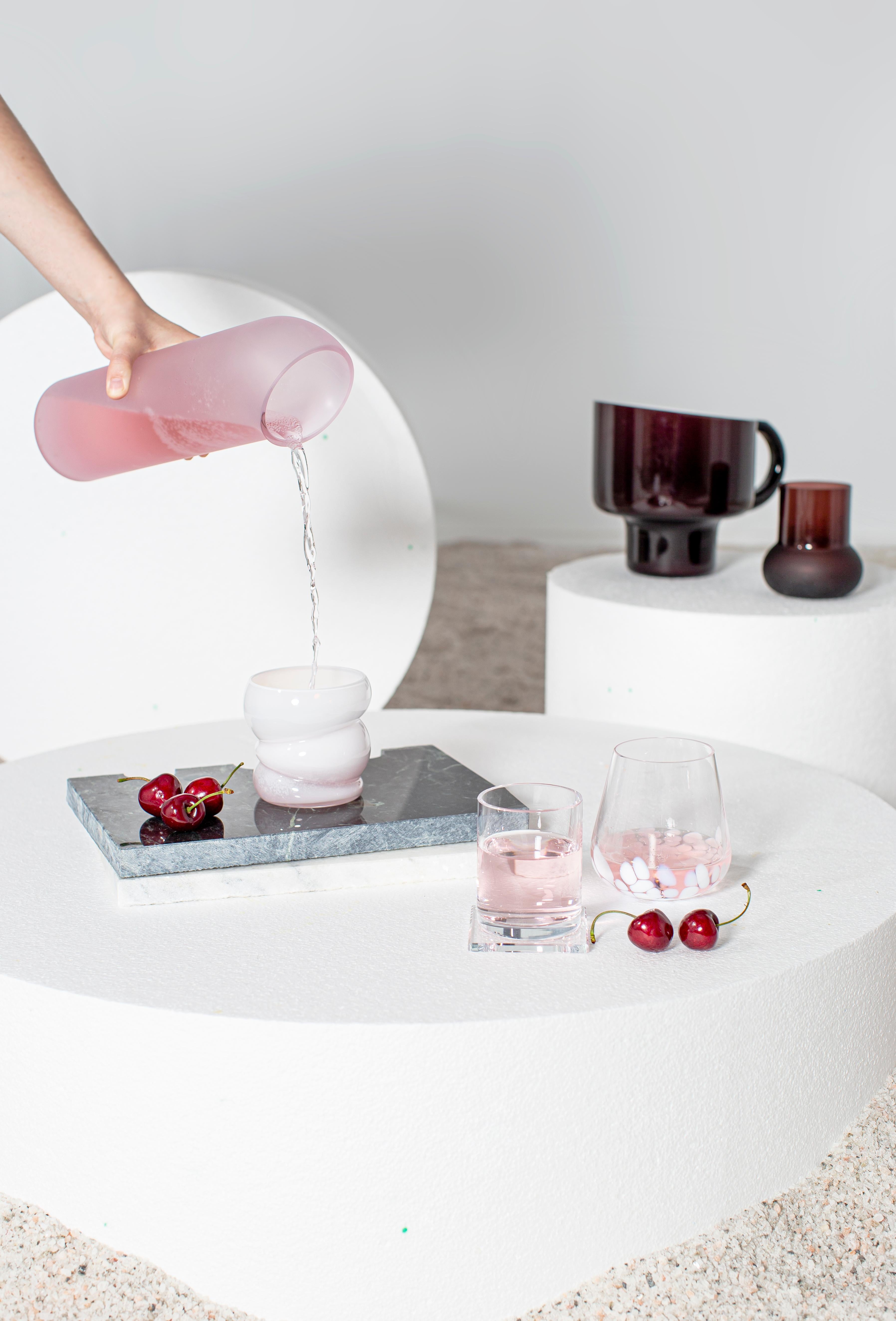 XXIe siècle et contemporain Ensemble de 6 verres blancs laiteux par Pulpo en vente