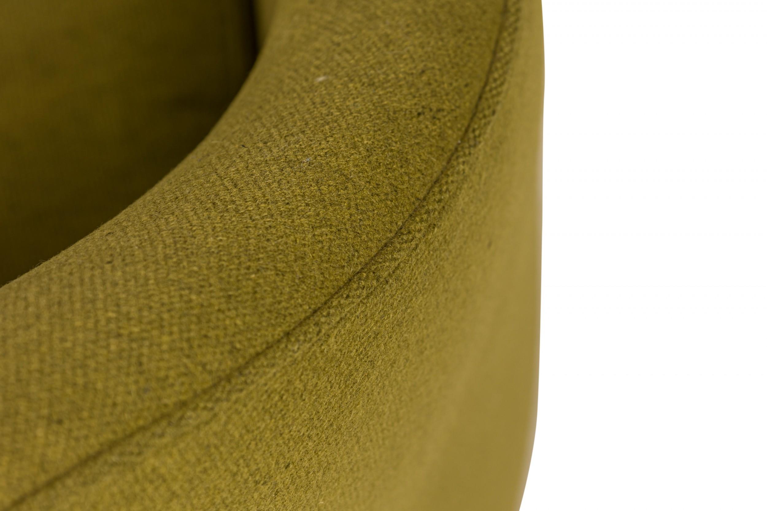 Fabric Set of 6 Milo Baughman for Thayer Coggin Olive Green Upholstered Swivel For Sale