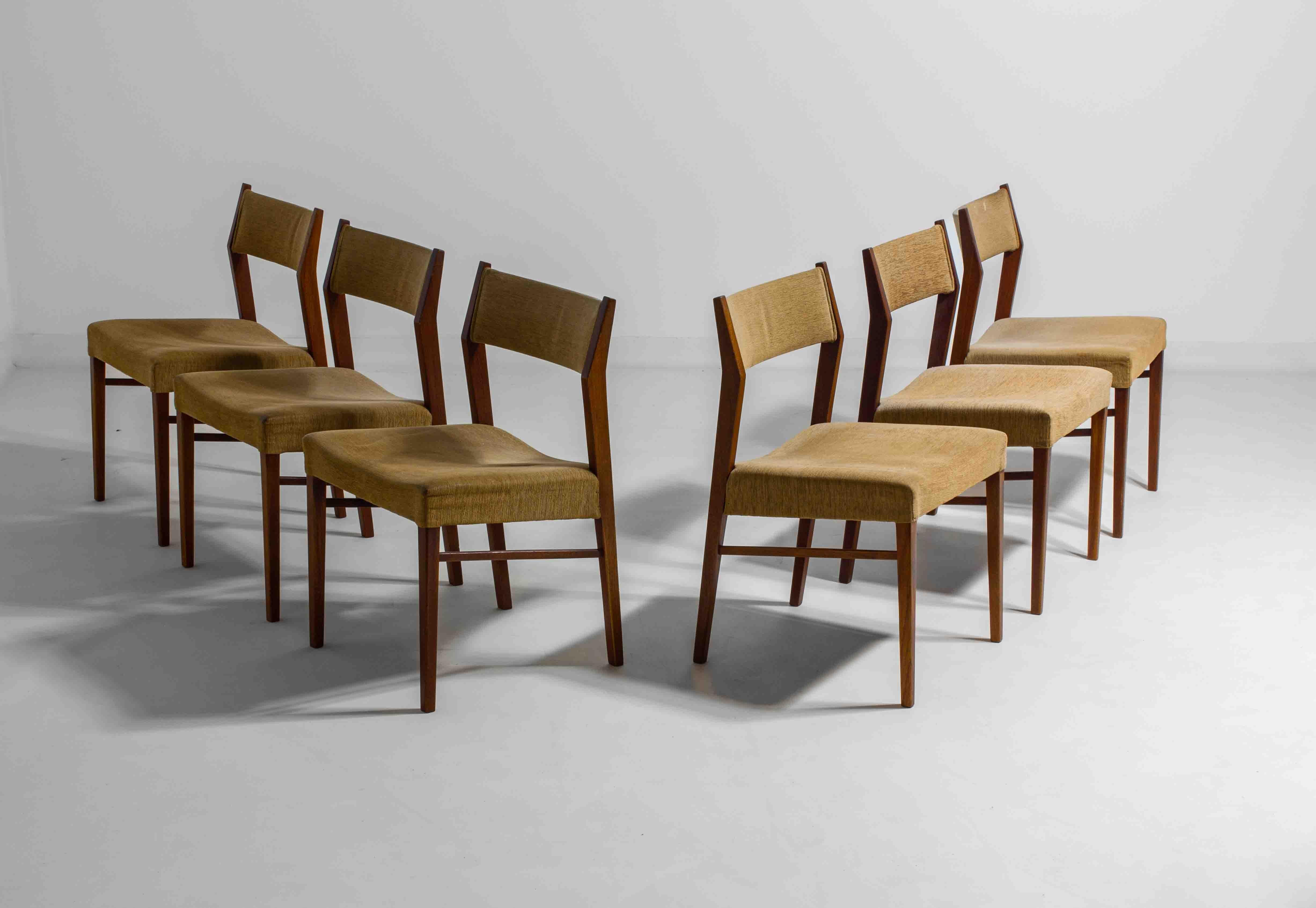 Belga Set di 6 sedie da pranzo minimaliste in teak, Belgio, anni '60 in vendita