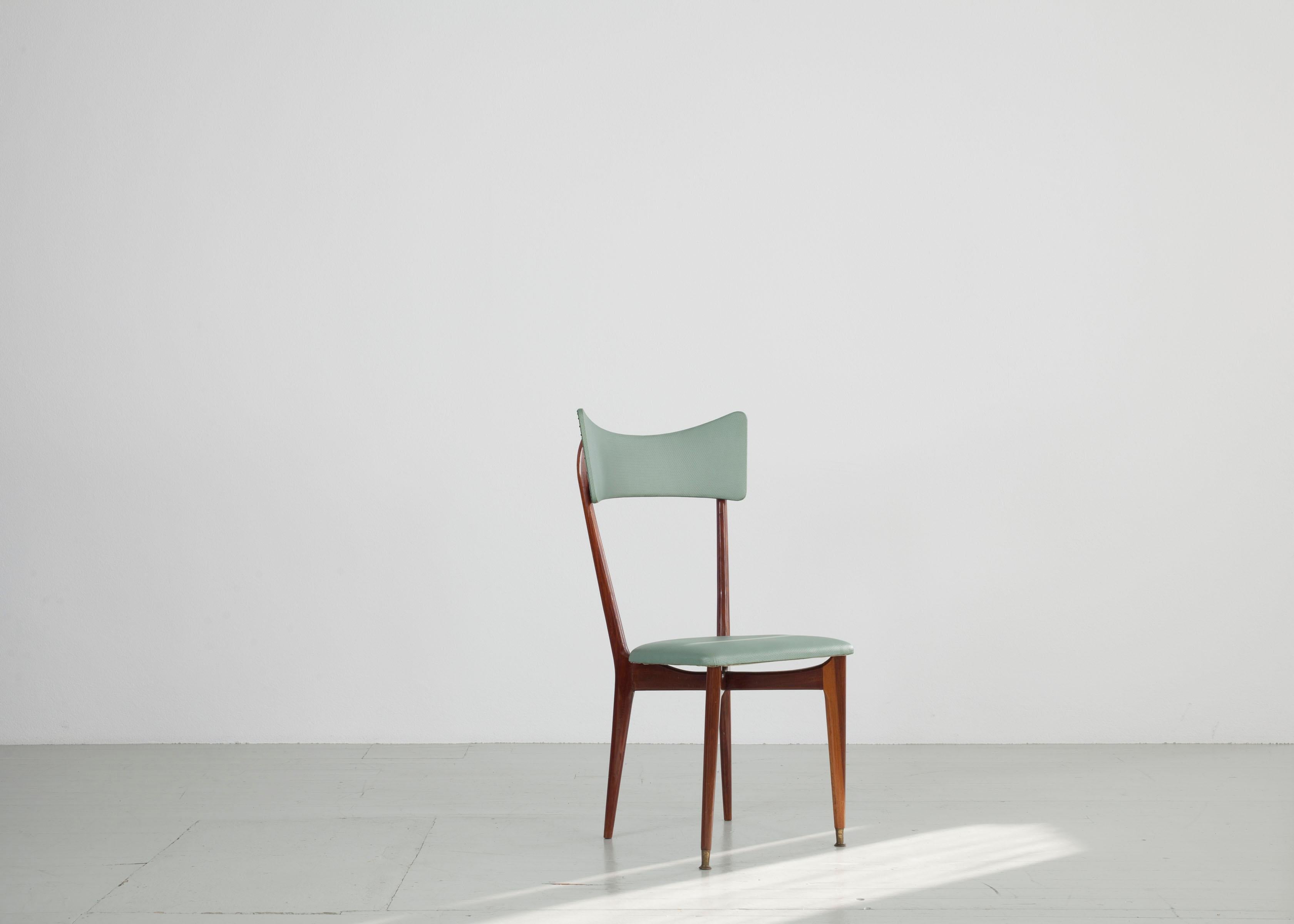 Mid-Century Modern Ensemble de 6 chaises de salle à manger du milieu du siècle dernier de couleur menthe, à la manière d'Ico Parisi en vente