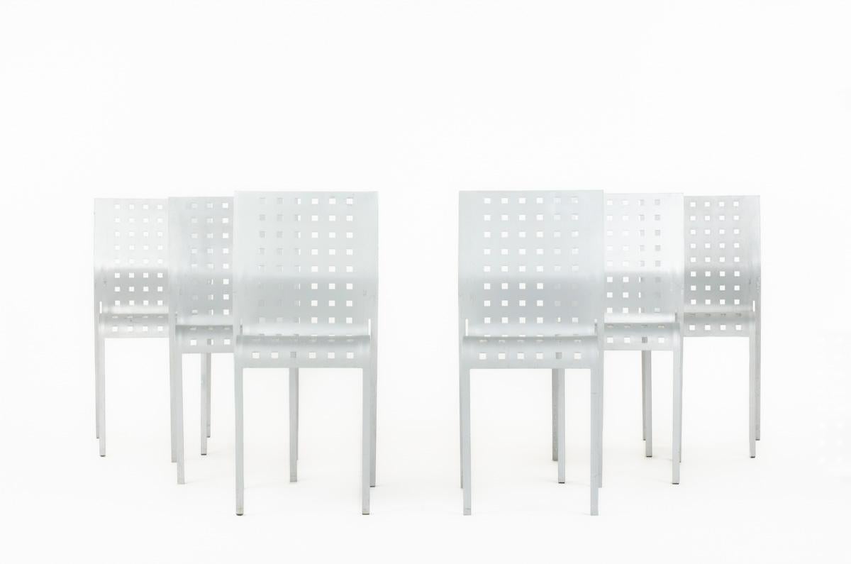 Stuhl, Modell Mirandolina, von Pietro Arosio für Zanotta, 1996.
6er-Set
Alles aus Aluminium gefertigt.
Spuren der Zeit im Metall.