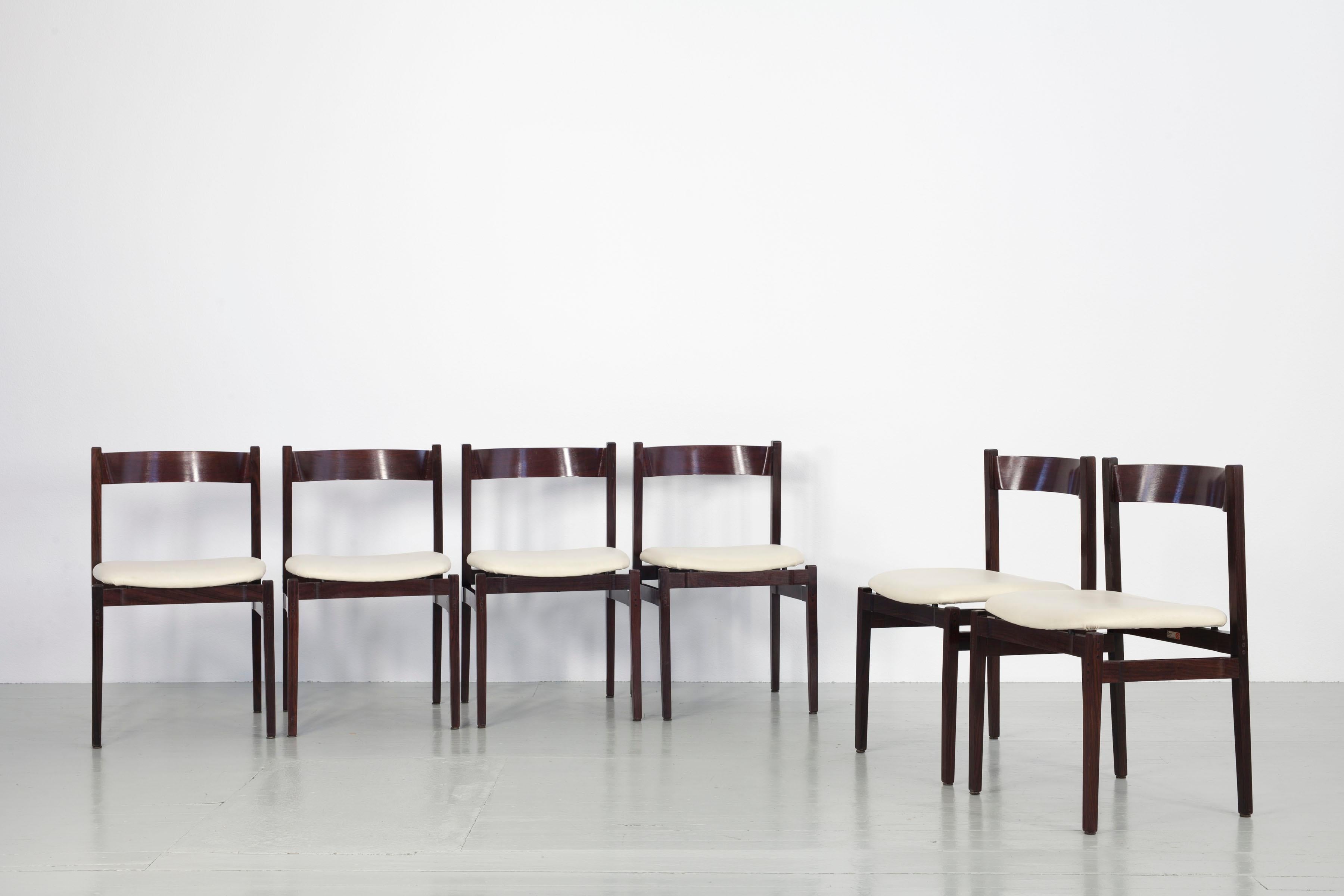 Satz von 6 Esszimmerstühlen „Modell 101“, entworfen von Gianfranco Frattini im Angebot 2