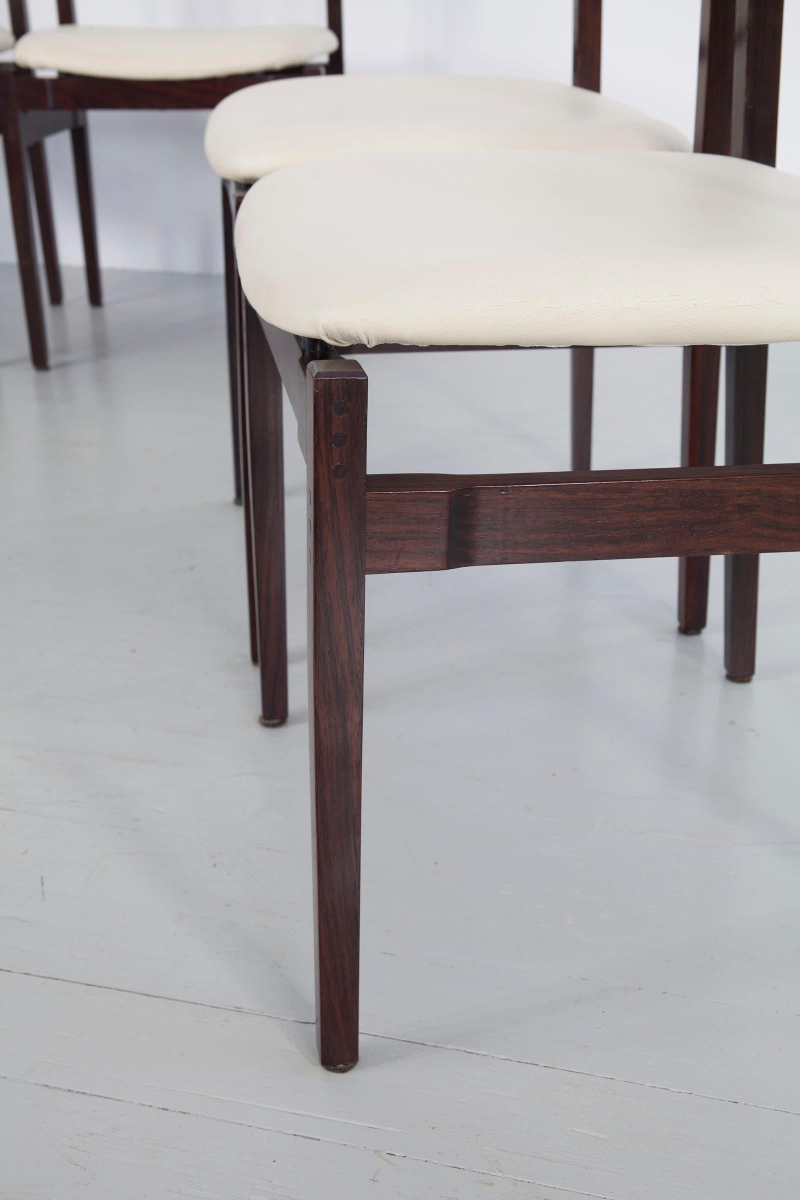 Satz von 6 Esszimmerstühlen „Modell 101“, entworfen von Gianfranco Frattini im Angebot 4
