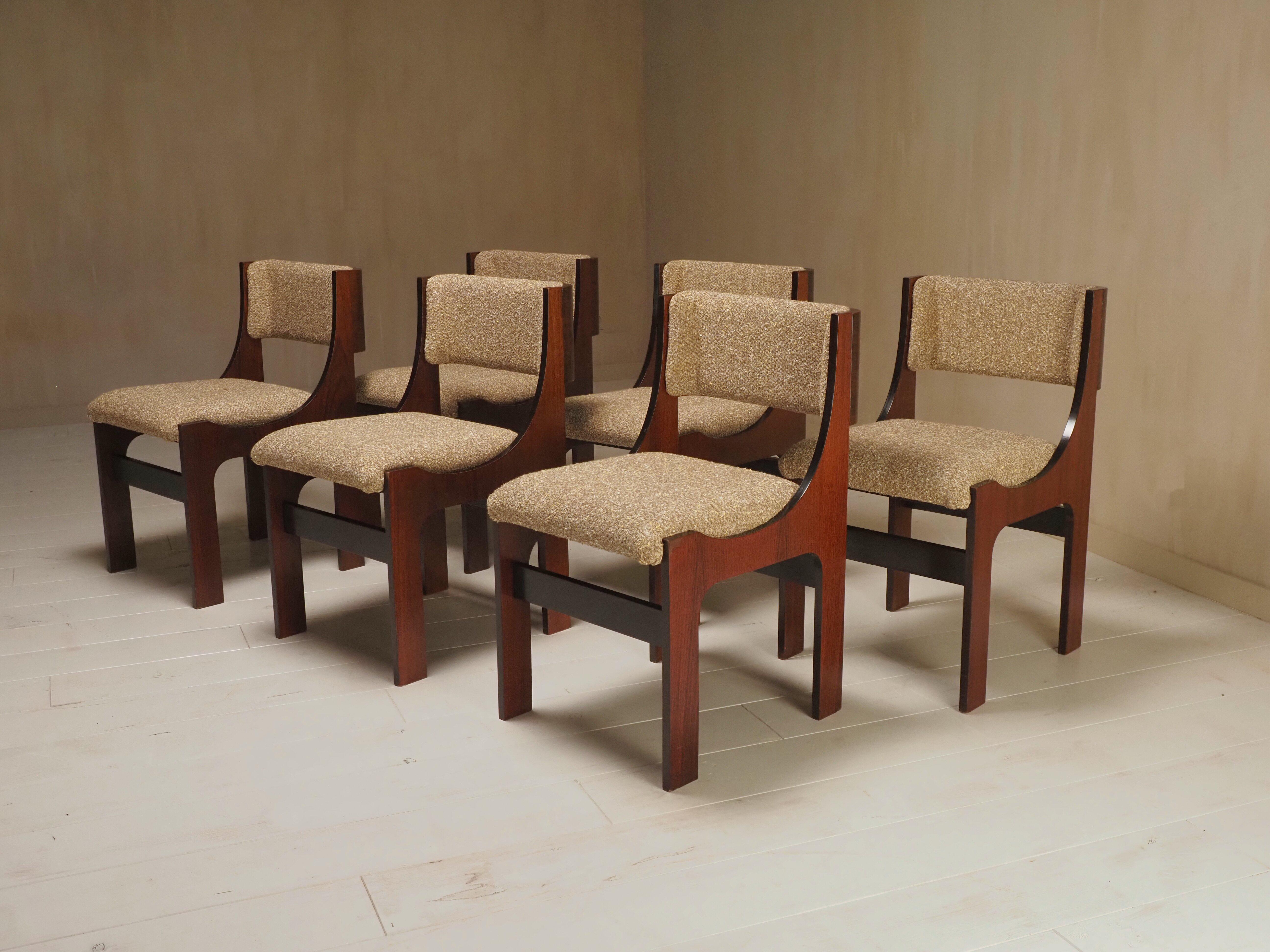 Textile Set of 6 model “273” chairs by Franco Asnaghi for Asnaghi, Italy 1966 For Sale