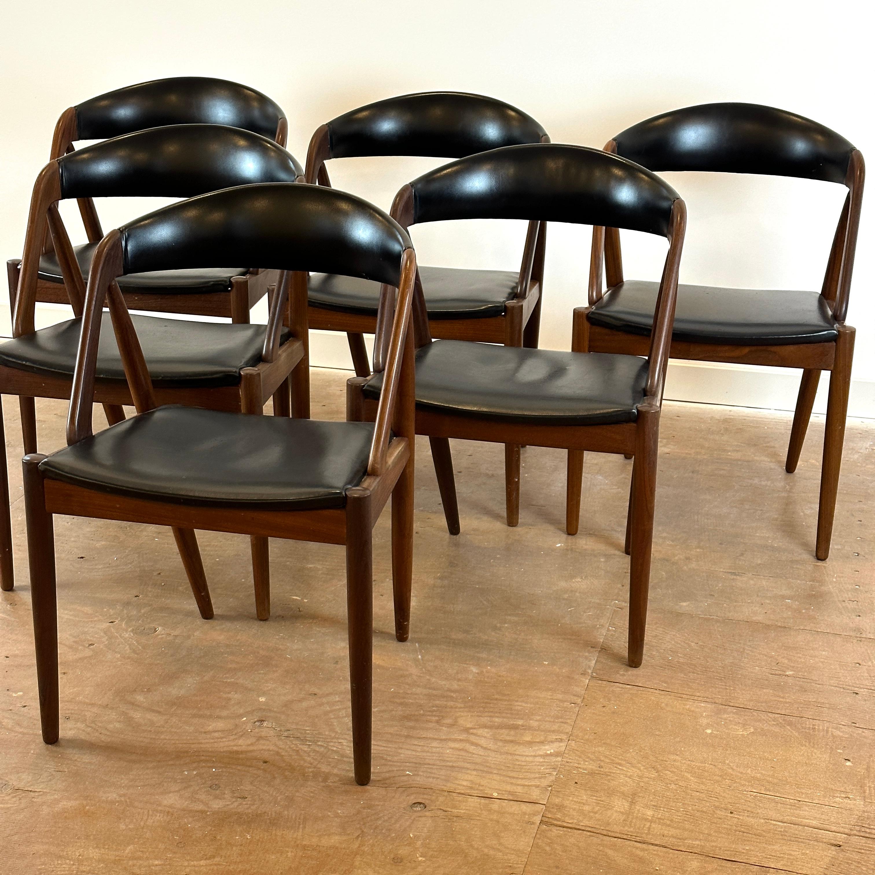 Mid-Century Modern Set of 6 Model 31 Dining Chairs by Kai Kristiansen