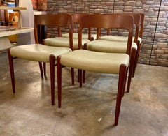 Set of 6 Model 75 Teak Dining Chairs by Niels Otto Møller