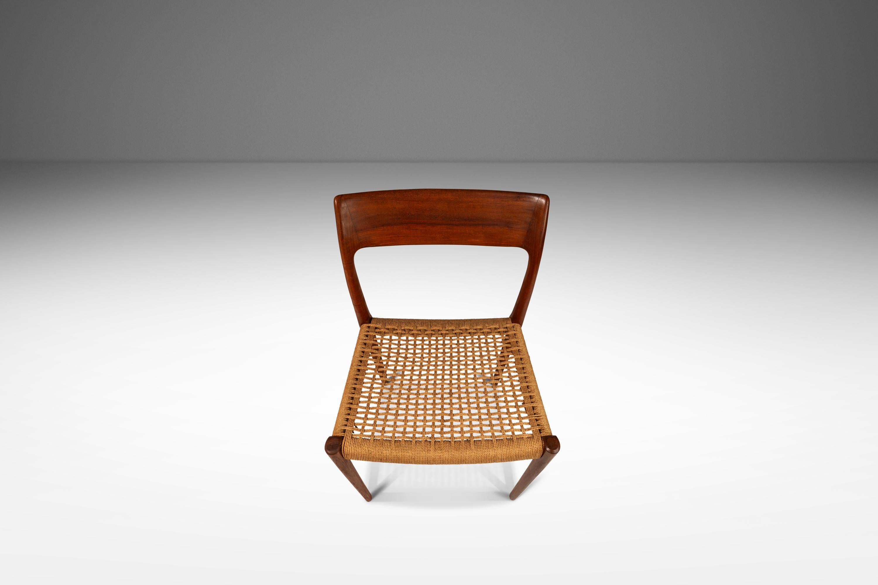 Corde en papier Ensemble de 6 modèles 77 par Niels O. Møller pour JL Møllers Møbelfabrik, Danemark, années 1960 en vente