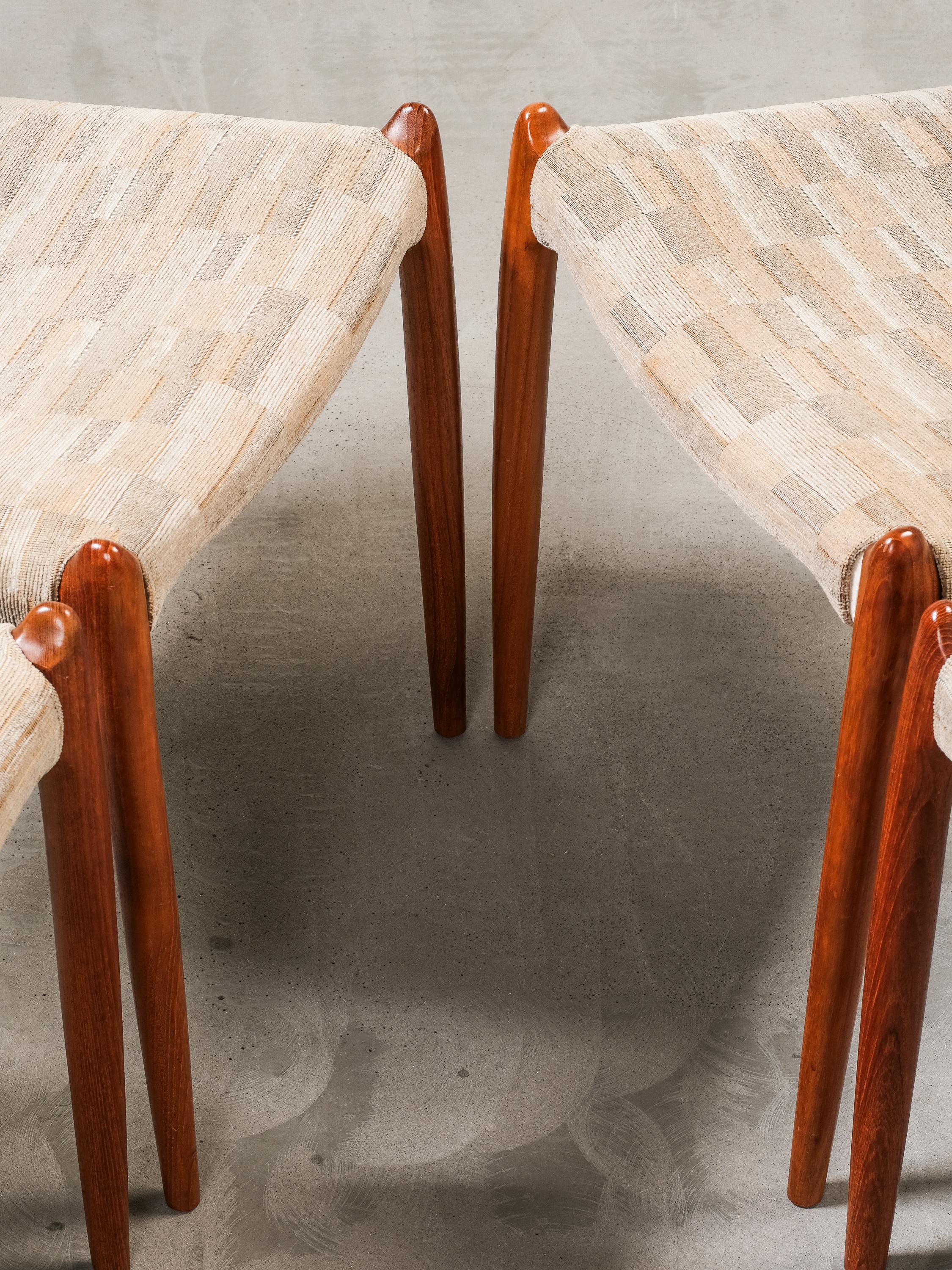 Set di 6 sedie da pranzo in teak Model 78 di Niels O. Møller, Danimarca, anni '60 in vendita 3