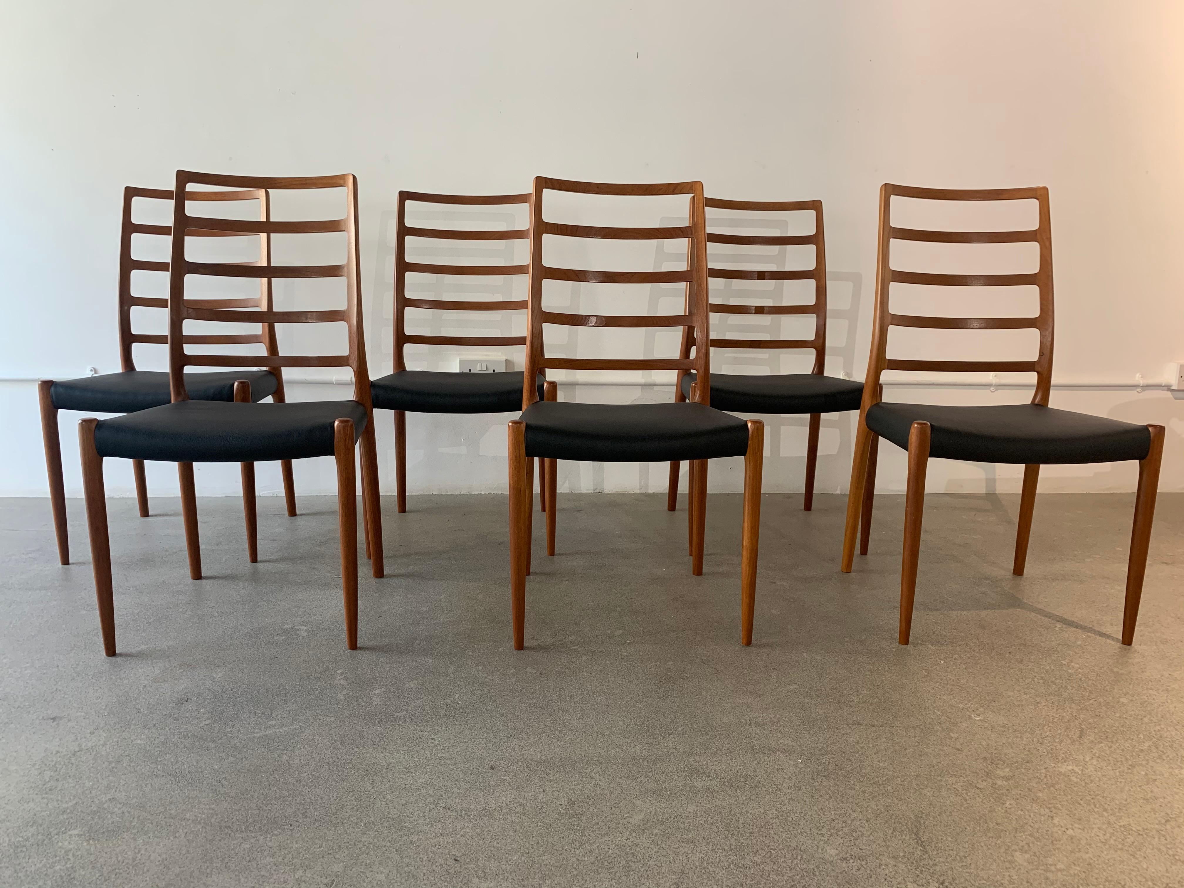 Mid-Century Modern Set of 6 Model 82 Teak and Leather Ladder Back Dining Chairs by Niels O. Møller